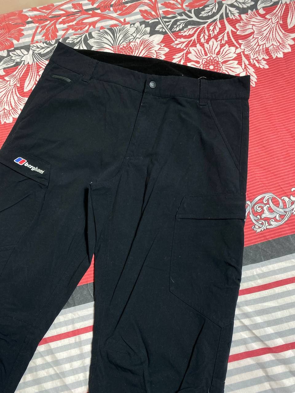 Berghaus Vintage Berghaus outdoor hiking streetwear pants Size US 34 / EU 50 - 14 Thumbnail