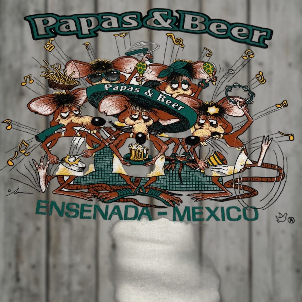 Vintage VINTAGE Tee Joys Graphic T-Shirt XL White Papas & Beer Esenada Mexico 90s Unisex Size US XL / EU 56 / 4 - 1 Thumbnail
