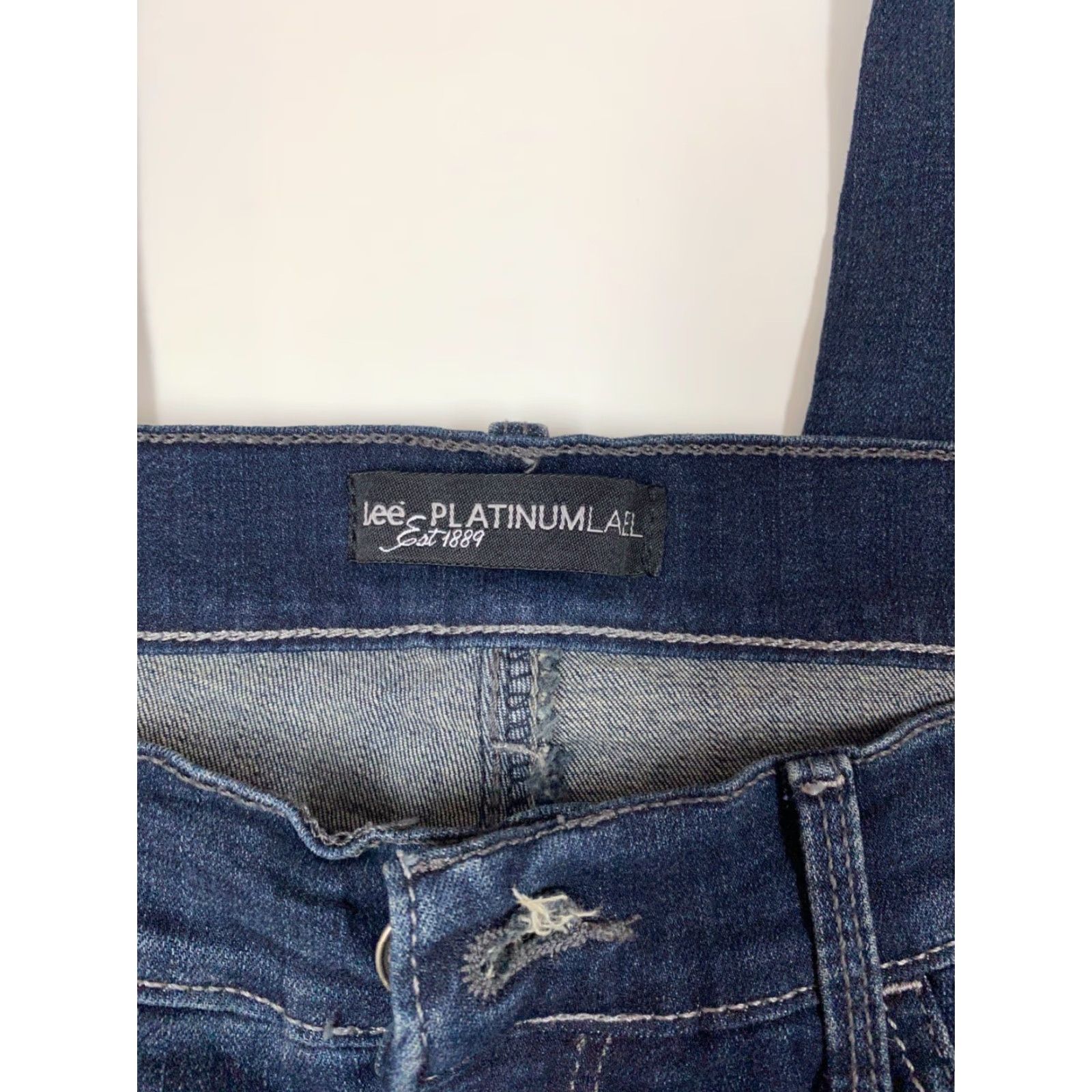 Lee Lee Jeans Womens Jeans 28 Blue Denim Straight Pockets Regular Mid Rise 21in Inseam 28in Vintage No Womens Size 28" / US 6 / IT 42 - 4 Thumbnail