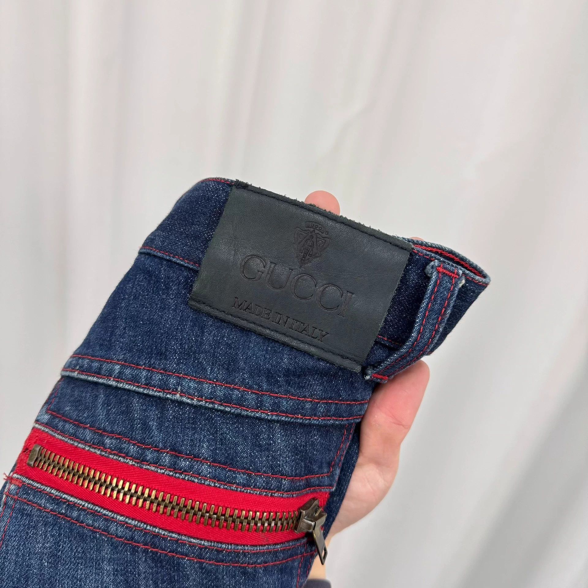 Gucci Gucci Red Stripe Washed Jeans Size 48 98 New Size US 32 / EU 48 - 5 Thumbnail