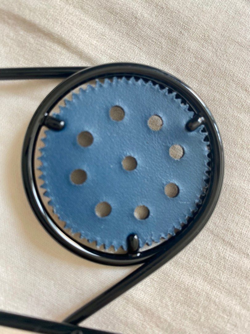 JW Anderson × Loewe Loewe oversized pin Size ONE SIZE - 4 Thumbnail