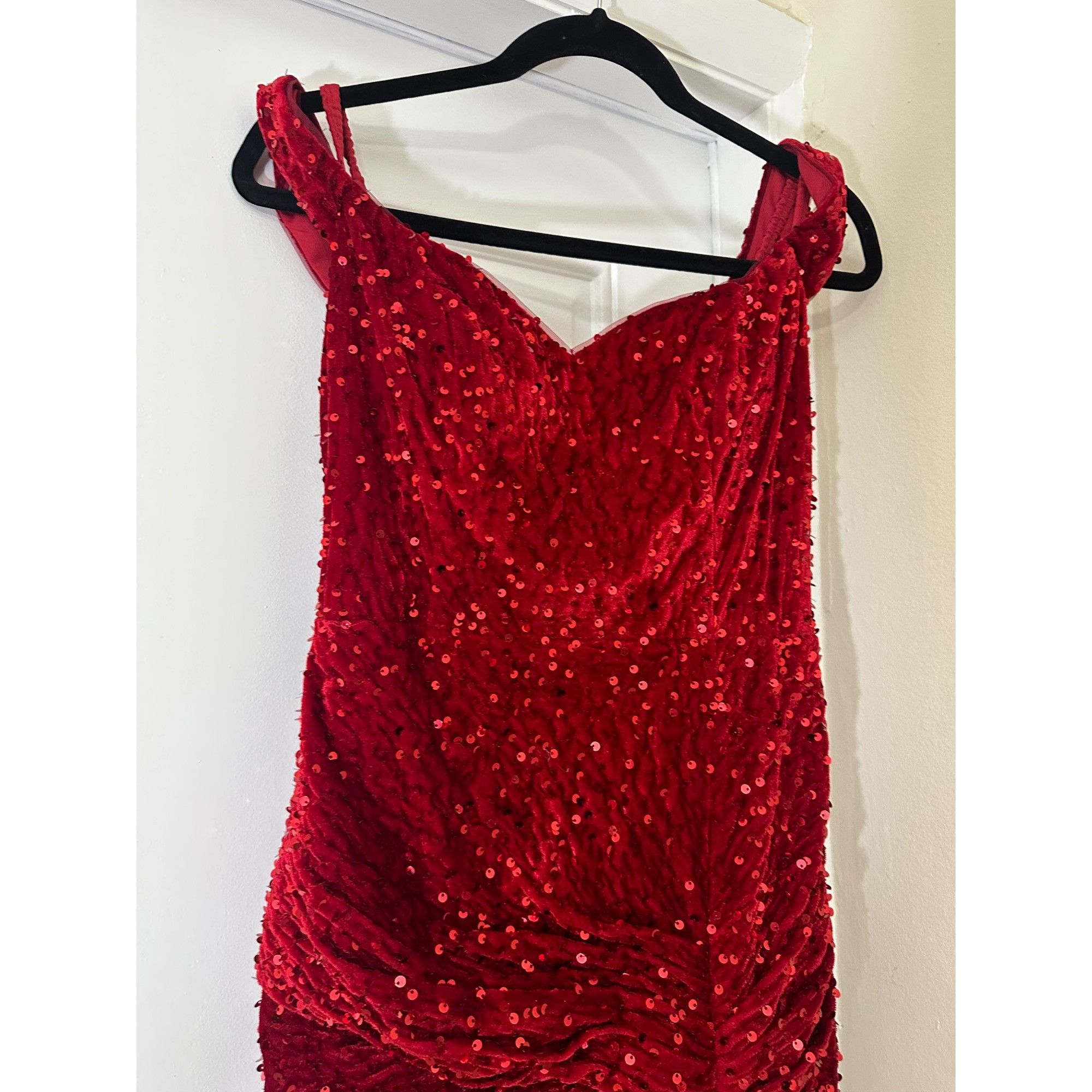 Other Timeless Sheath/Column Off-the-Shoulder Sweep Train Velvet S Size XS / US 0-2 / IT 36-38 - 2 Thumbnail
