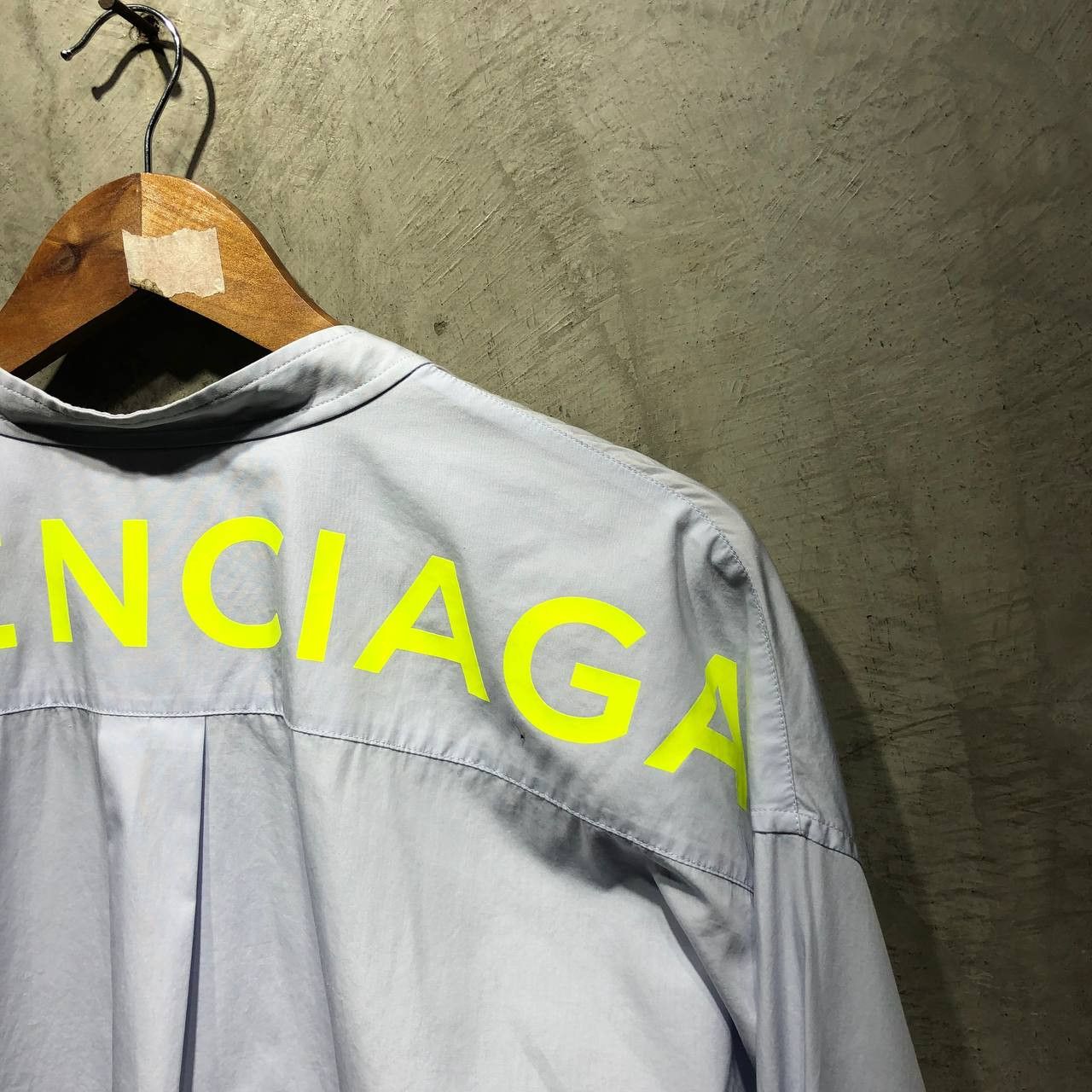 Balenciaga Balenciaga Back logo Poplin polo long sleeves Size US XL / EU 56 / 4 - 8 Thumbnail