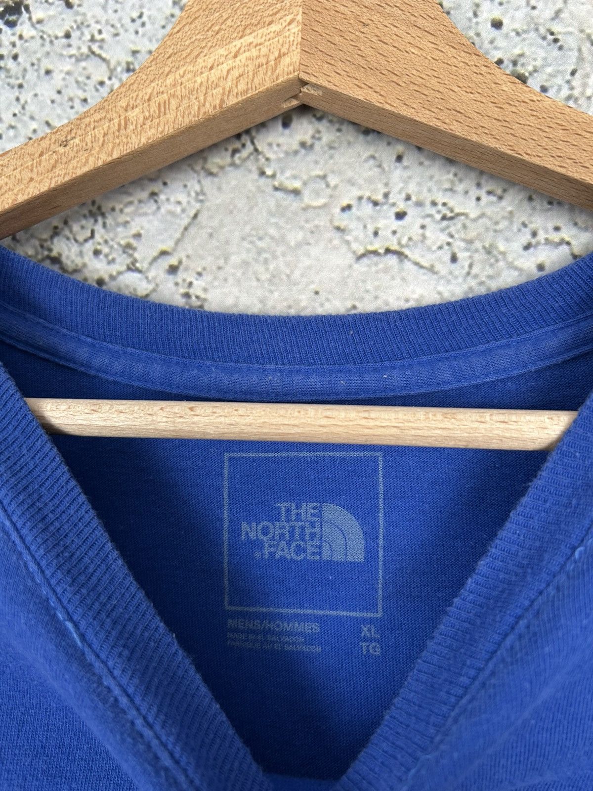 The North Face The North Face Graphic Hiking Outdoor Gorpcore Tee Size US XL / EU 56 / 4 - 5 Thumbnail