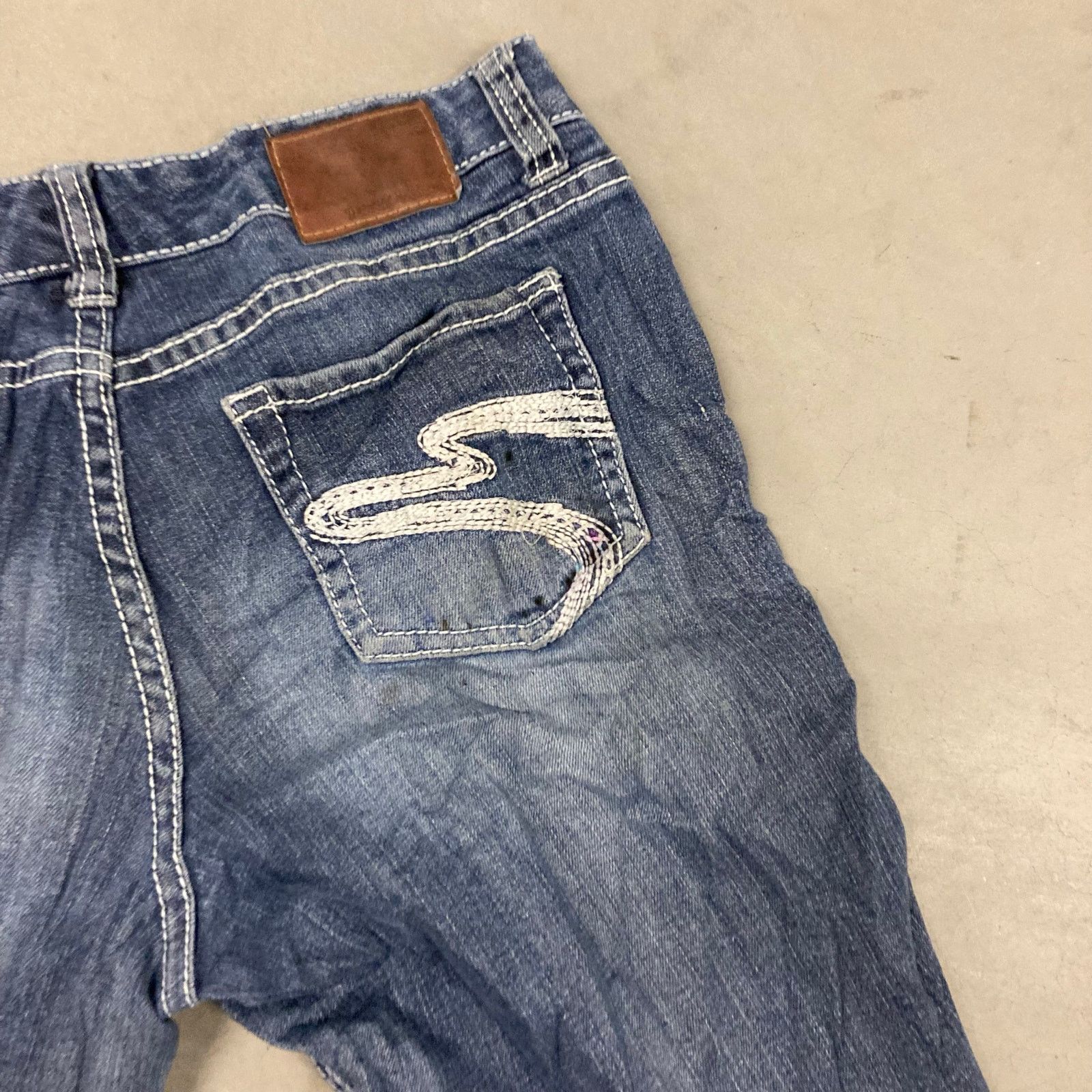 Vintage y2k low rise bootcut Jeans 31x29 Size US 31 - 3 Thumbnail