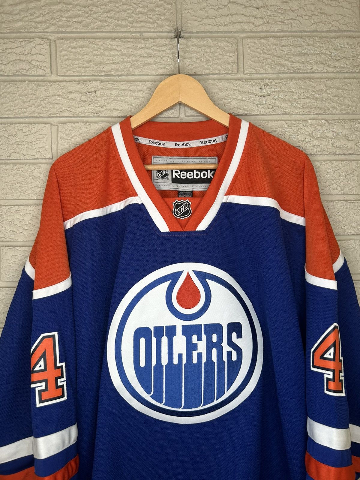 Reebok Reebok Edmonton Oilers Taylor Hall NHL Jersey Size US XXL / EU 58 / 5 - 2 Thumbnail