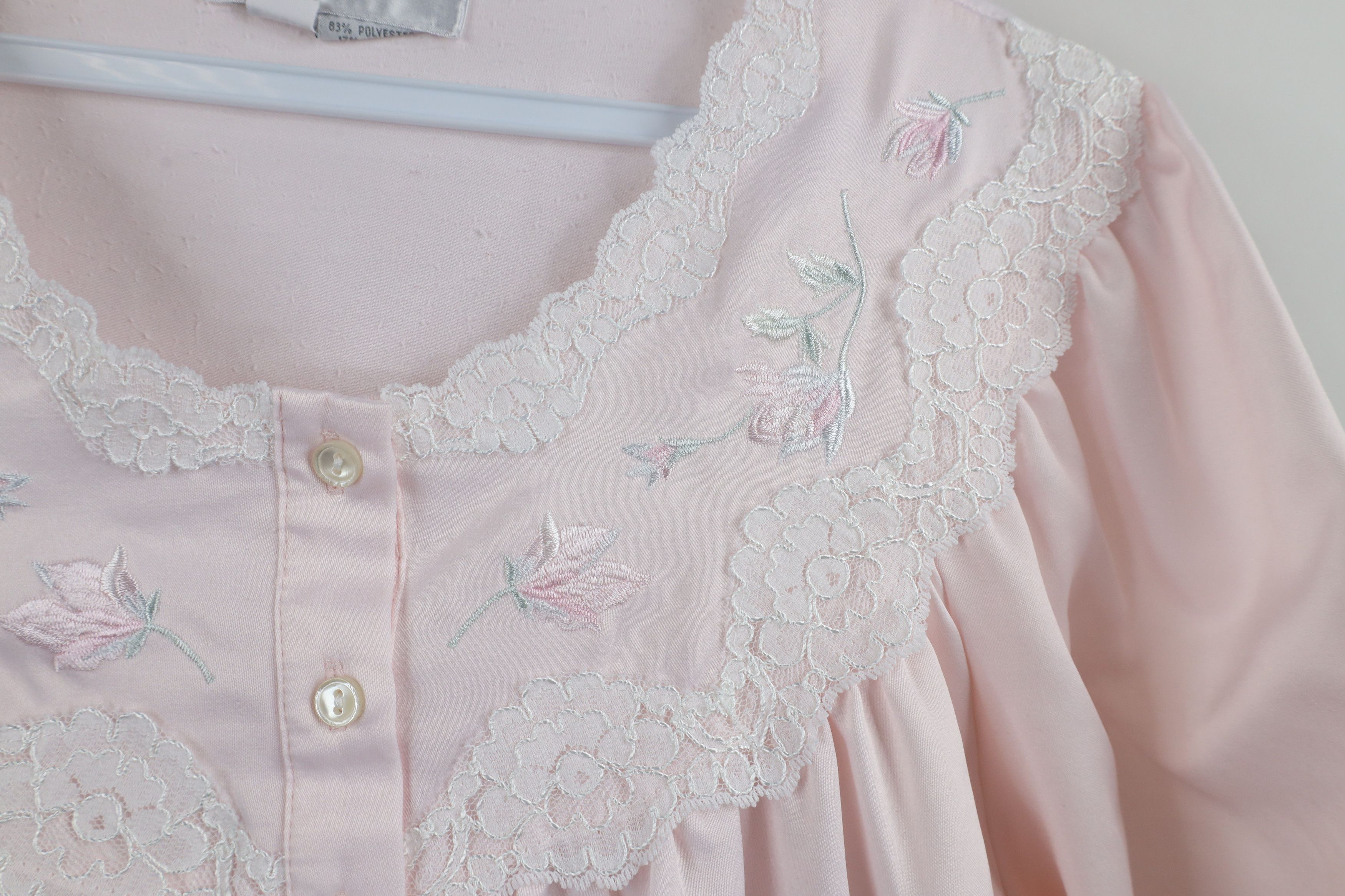 Vintage Vintage 90s Miss Elaine Polyester Lace Flower Night Gown Size M / US 6-8 / IT 42-44 - 9 Thumbnail