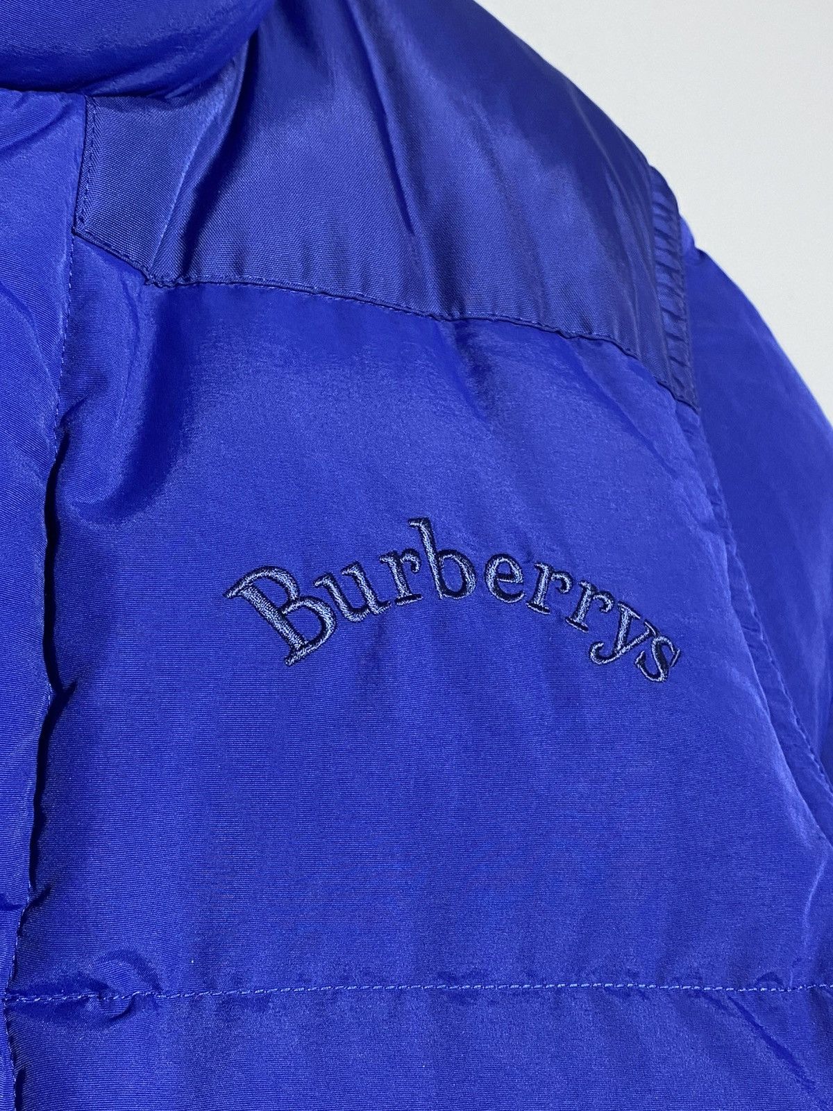 Burberry Burberry Detachable Sleeve Down Filled Jacket Royal Blue Size US M / EU 48-50 / 2 - 9 Thumbnail