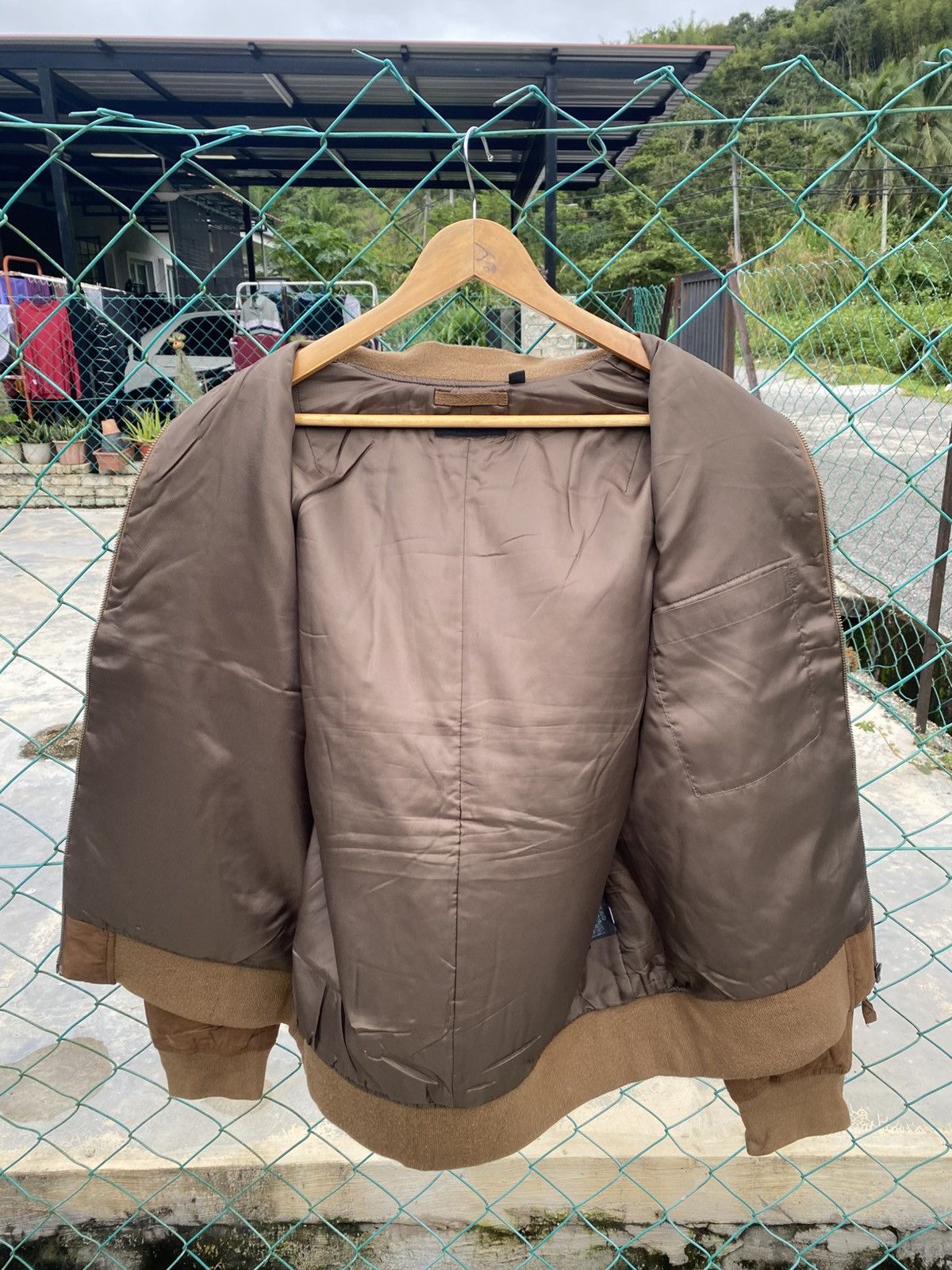 Uniqlo Uniqlo bomber jacket Size US L / EU 52-54 / 3 - 5 Thumbnail