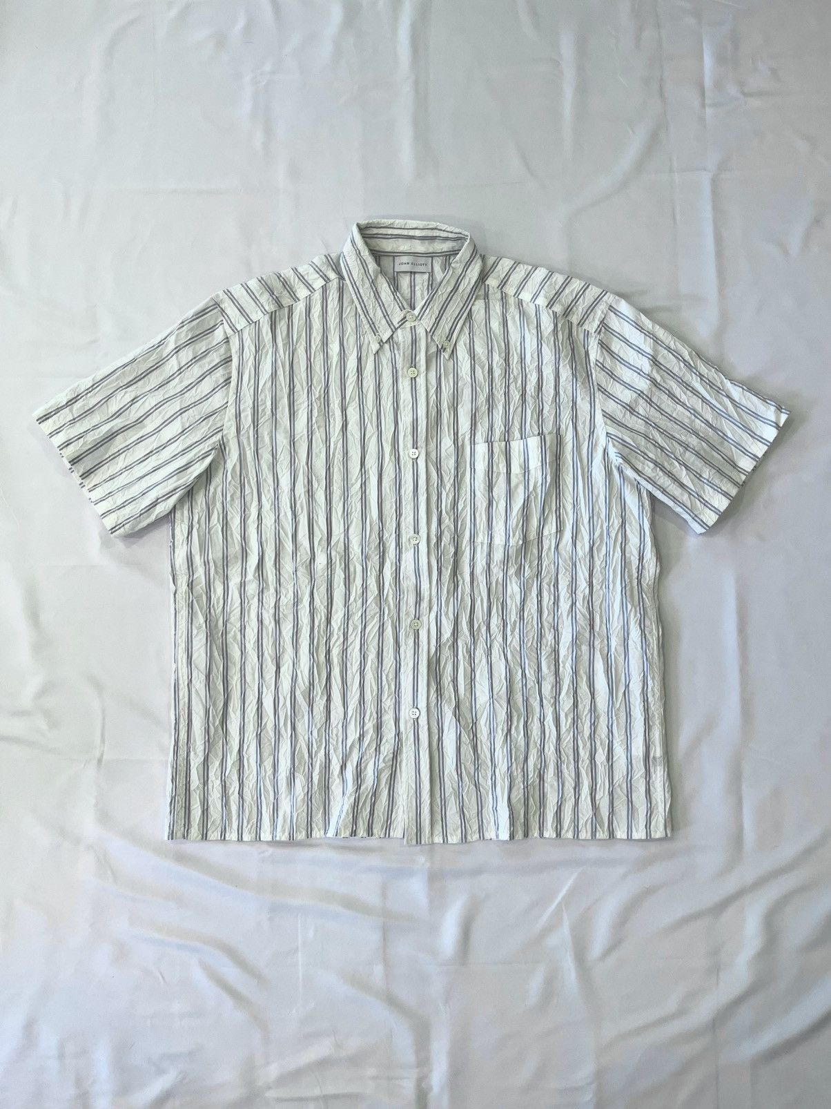 John Elliott Crinkle Short Sleeve Shirt (2022) Size US L / EU 52-54 / 3 - 5 Thumbnail