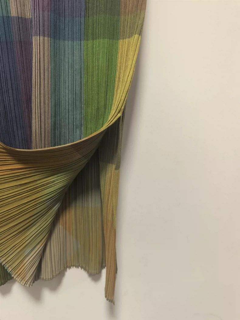 Issey Miyake Issey Miyake size:2 Green pleated color block dress Size XS / US 0-2 / IT 36-38 - 3 Thumbnail
