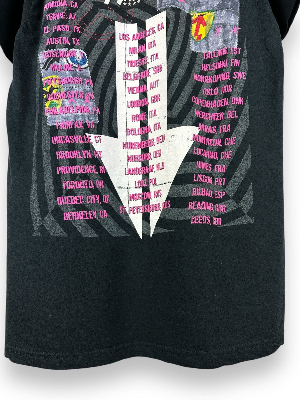 Band Tees × Vintage 2013 Green Day “99 Revolutions” Tour T-Shirt Double Sided Size US M / EU 48-50 / 2 - 15 Thumbnail