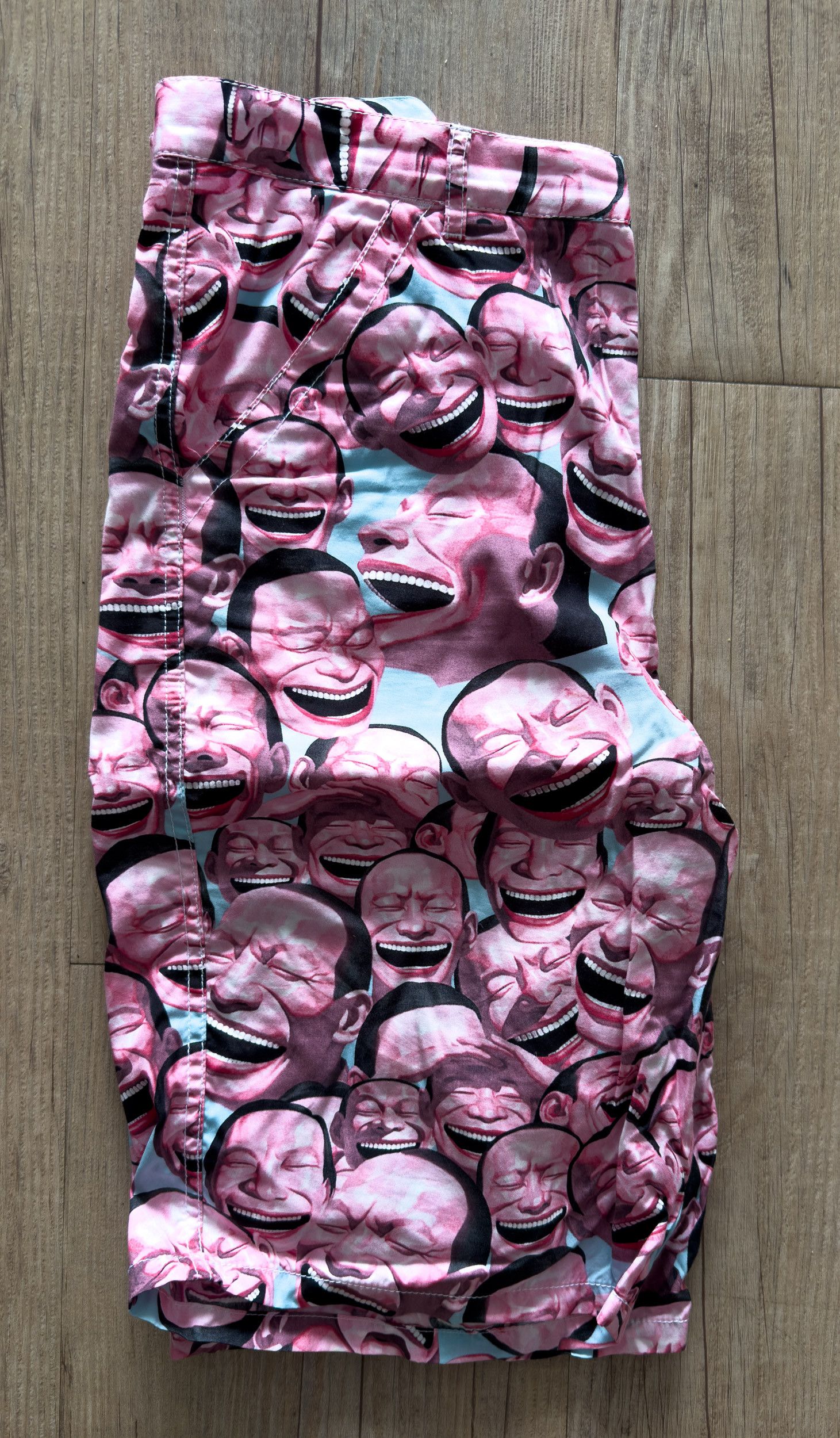 Comme des Garcons SHIRT CDG SHIRT x Yue Minjun shorts **RARE** Size US 34 / EU 50 - 4 Thumbnail