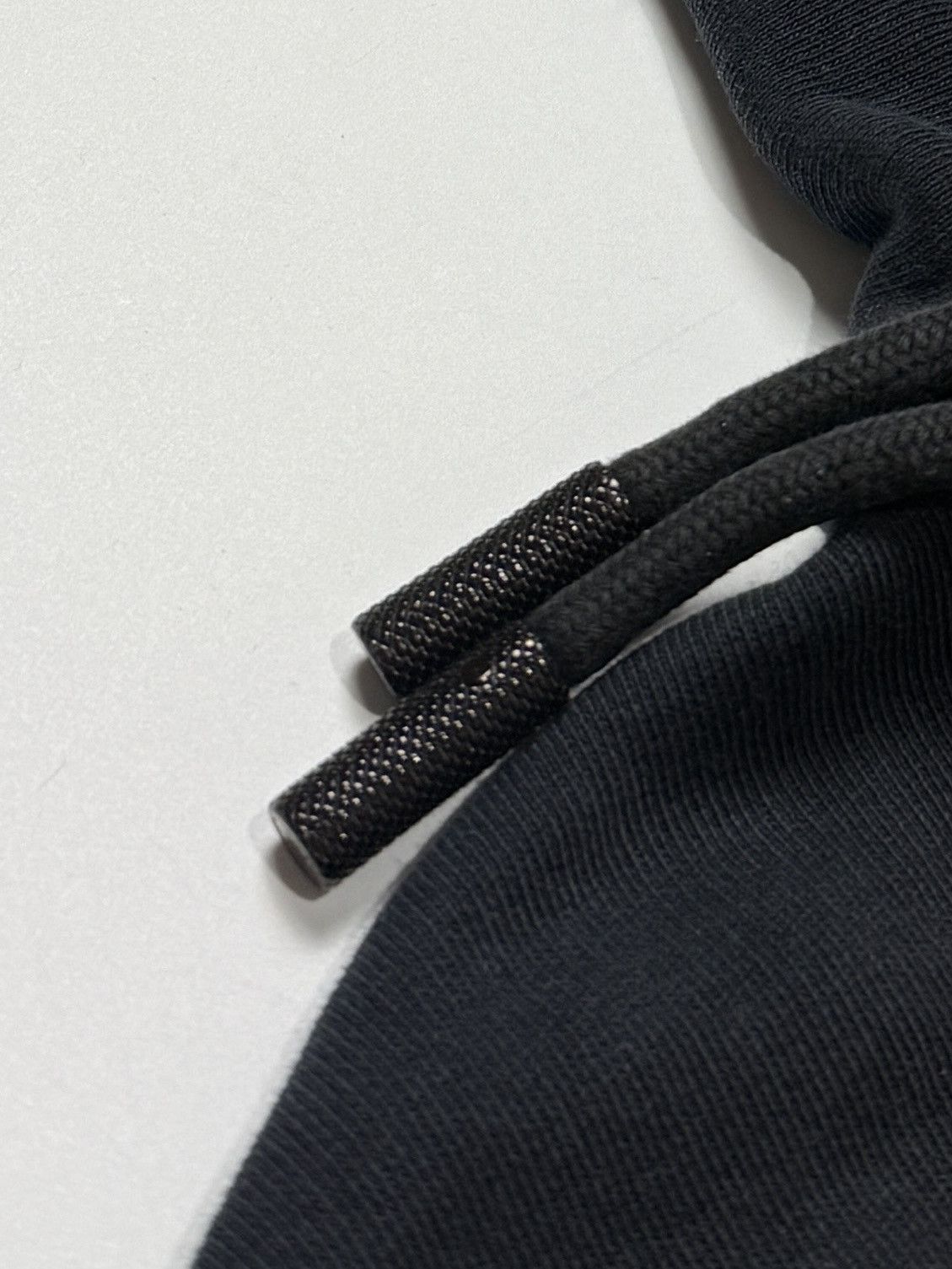Off-White Off-White Hoodie Black yellow tape 18ss rare Size US S / EU 44-46 / 1 - 5 Thumbnail