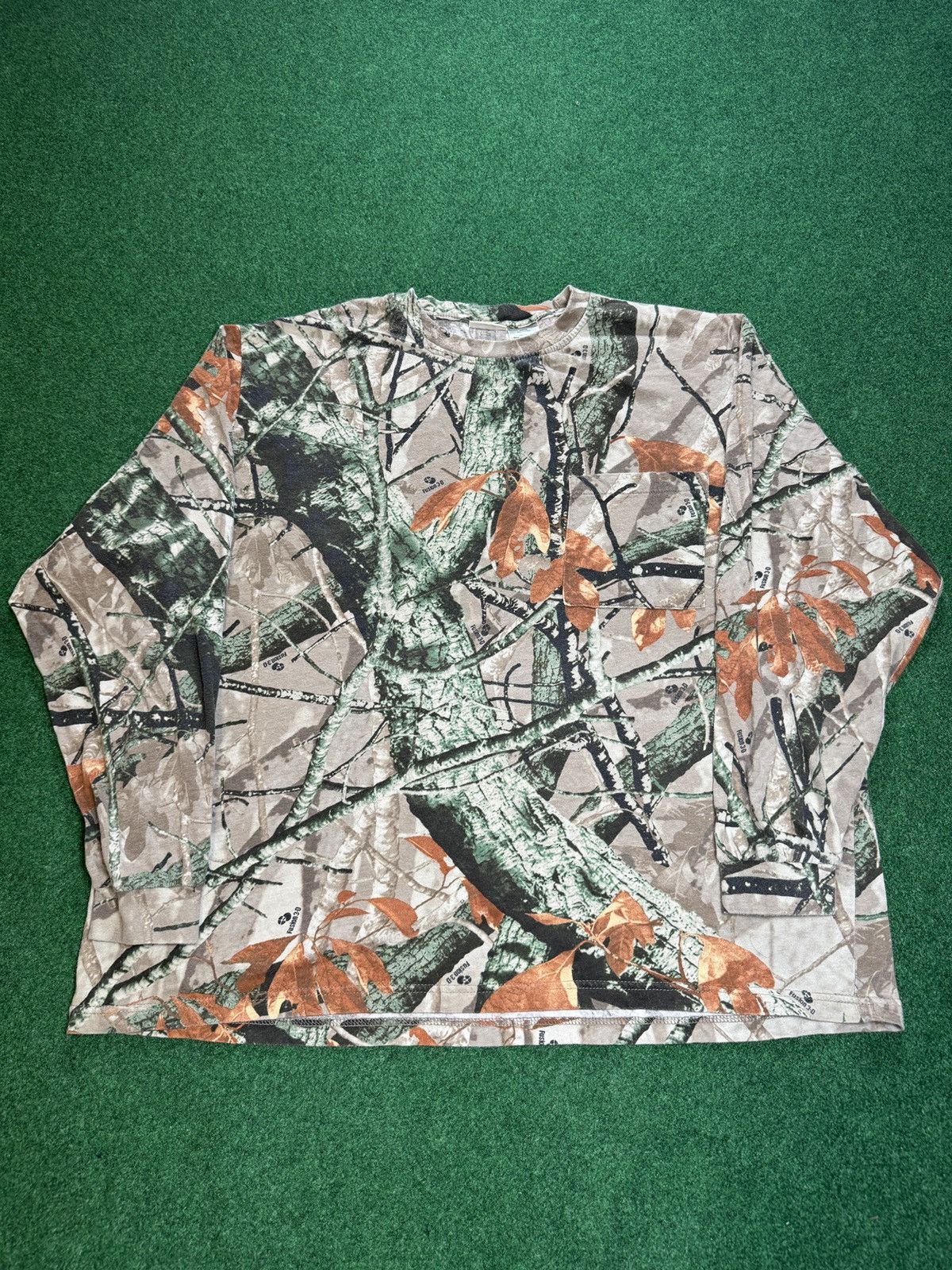 Realtree Y2K Realtree Camo Pocket Long Sleeve Outdoors T Shirt Size US XXL / EU 58 / 5 - 1 Thumbnail