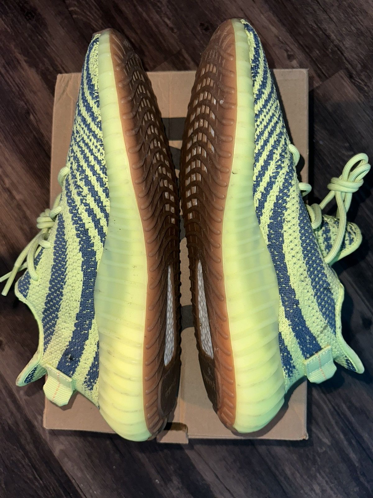 Adidas Adidas Yeezy Boost 350 V2 ‘Semi Frozen Yellow’ Size US 10.5 / EU 43-44 - 5 Thumbnail
