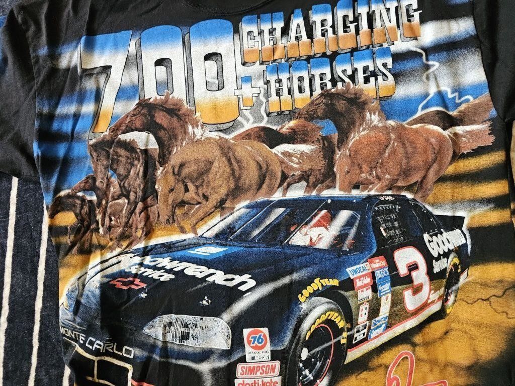 Chase Authentics 1997 Dale Earnhardt "700 Charging Horses" NASCAR t-shirt Size US XL / EU 56 / 4 - 9 Thumbnail