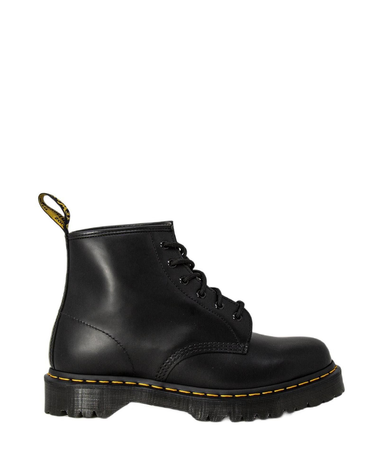 image of Dr Martens Leather Lace-Up Boots in Black, Men's (Size 8)