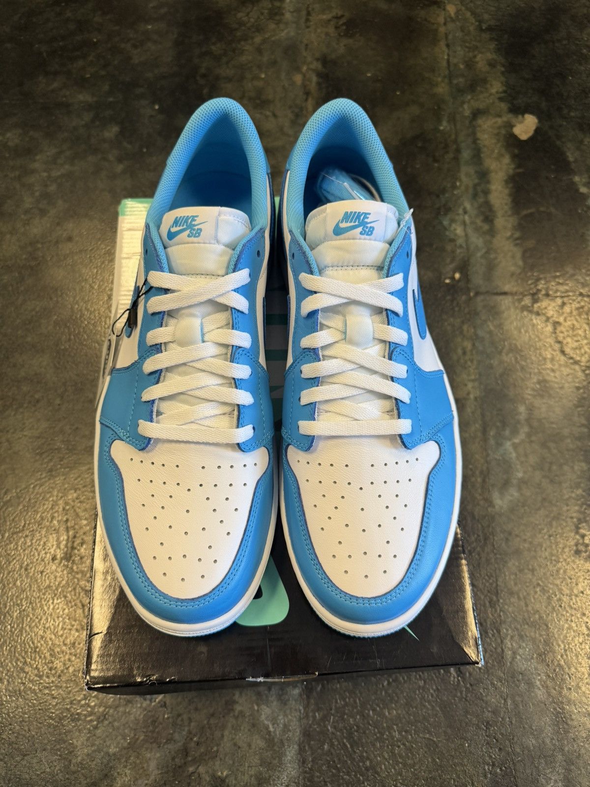 Nike Jordan 1 Low X SB UNC Size US 14 / EU 47 - 3 Thumbnail