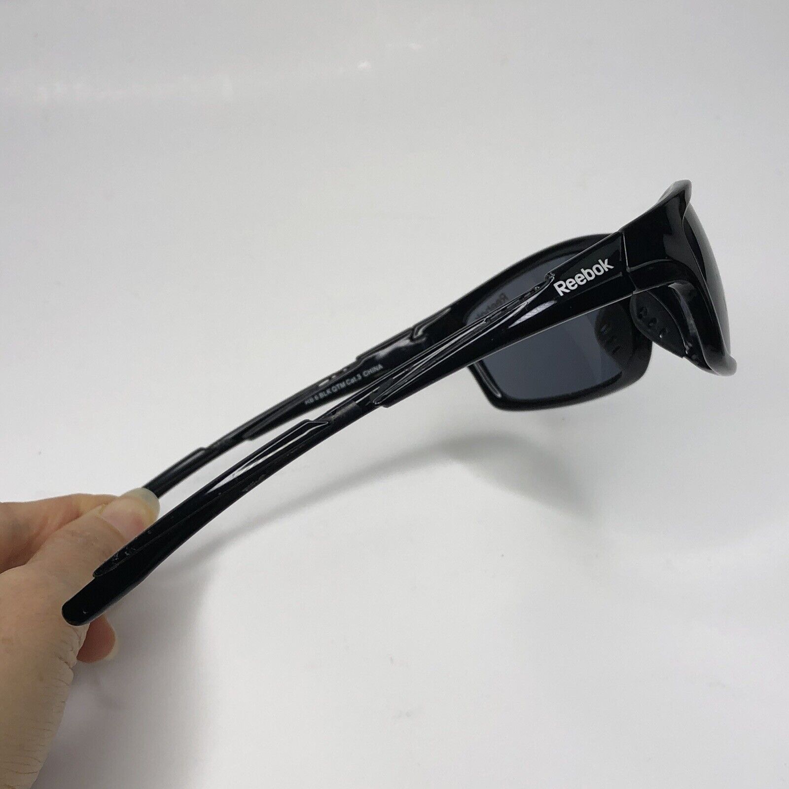 Reebok Reebok Men The Cruiser Wrap Sunglasses RB 6 BLK QTM Cat.3 Size ONE SIZE - 5 Thumbnail