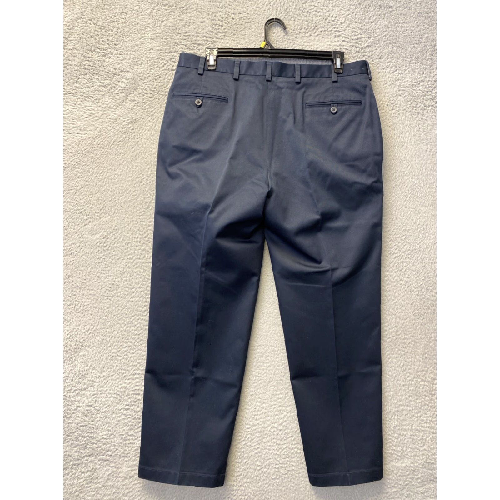 Jos. A. Bank Jos A Bank Traveler Chino Pants 38X29 Navy NWOT /130-28 Size US 38 / EU 54 - 6 Thumbnail