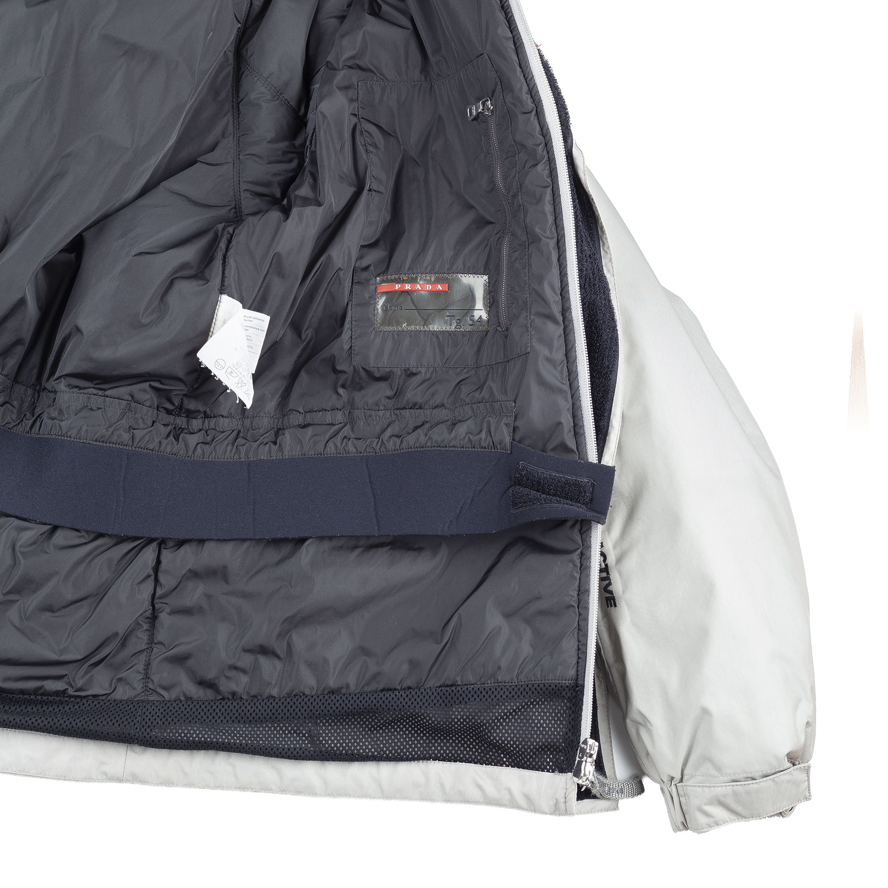 Prada Prada Sport Vintage Active Gray Waterproof Insulated Jacket Size US XL / EU 56 / 4 - 17 Thumbnail