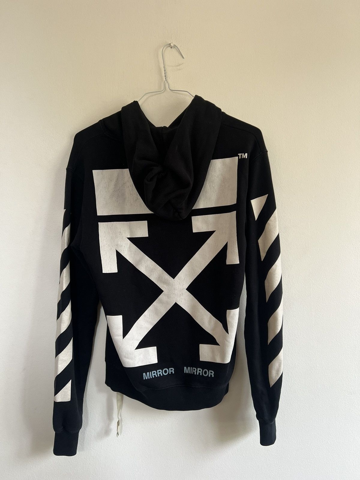 Off-White Off white Caravaggio Hoodie Size US S / EU 44-46 / 1 - 2 Thumbnail