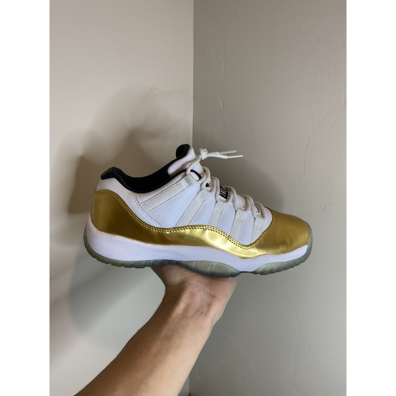 Nike Nike Air Jordan 11 Retro Closing Ceremony | Size 6.5Y Size US 6.5 / EU 39-40 - 2 Thumbnail