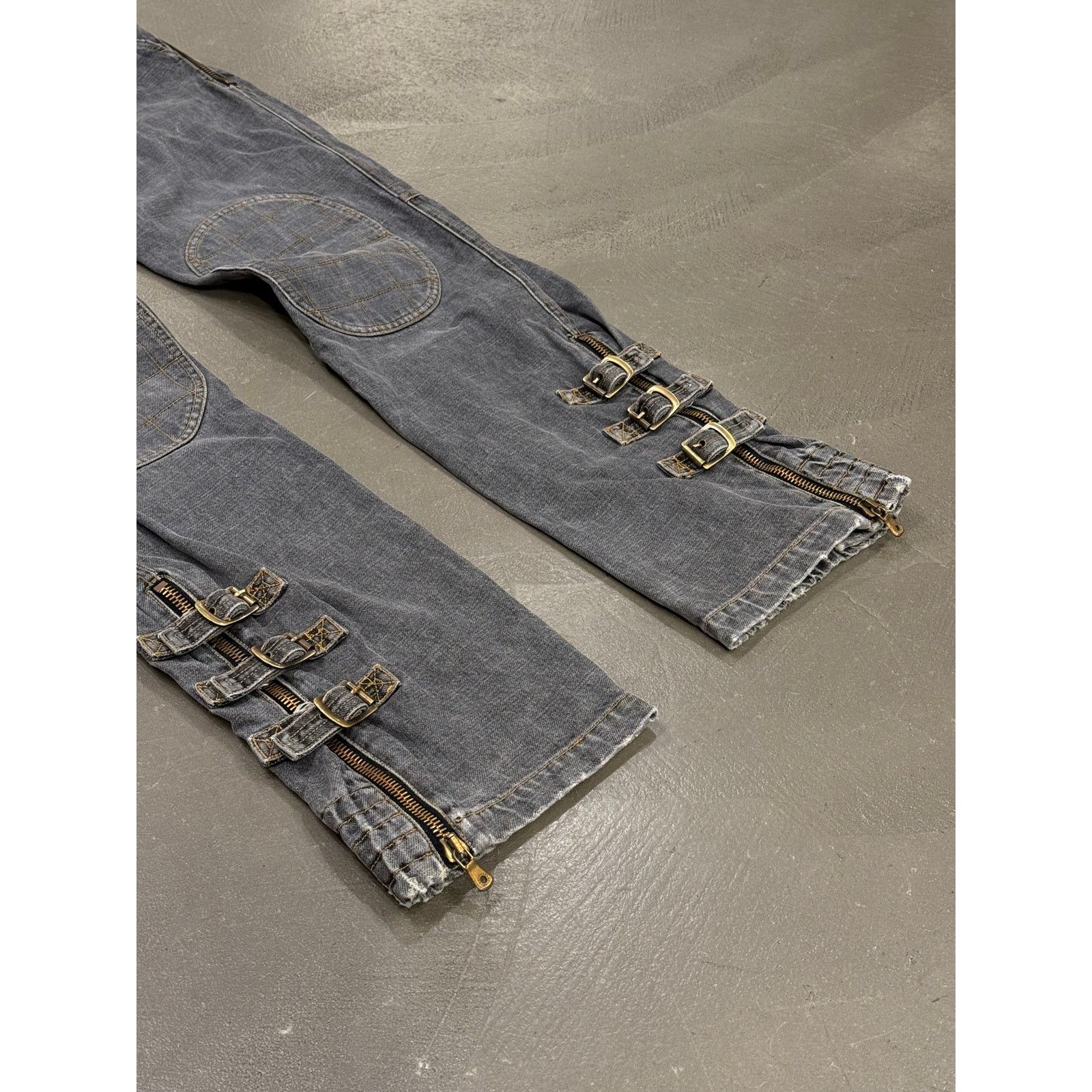 Dolce & Gabbana A/W2003 Dolce & Gabbana runway biker bondage pants Size US 34 / EU 50 - 6 Thumbnail