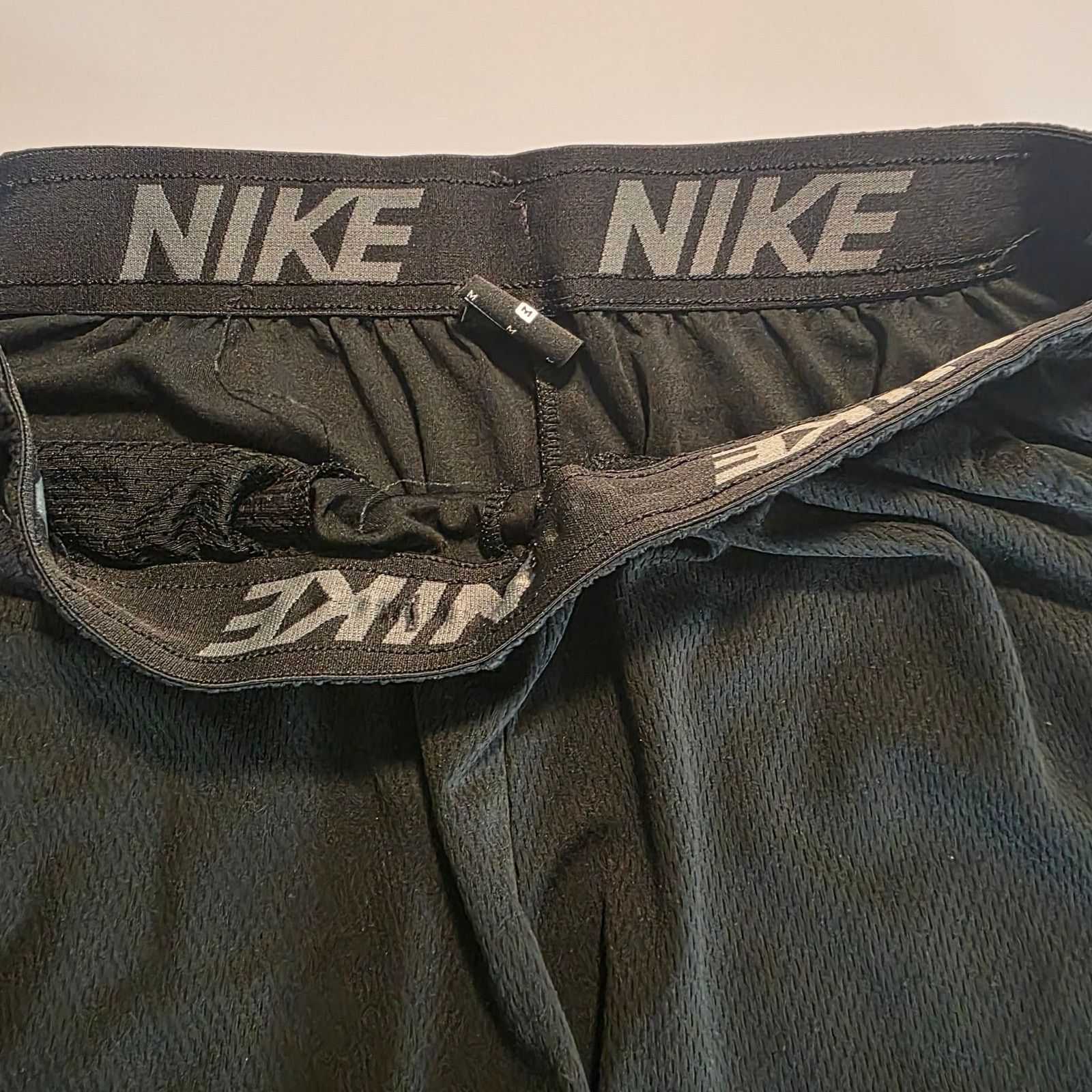 Nike Nike Dri Fit Shorts Medium Black Running Gym Training Shorts Size US 33 - 5 Thumbnail