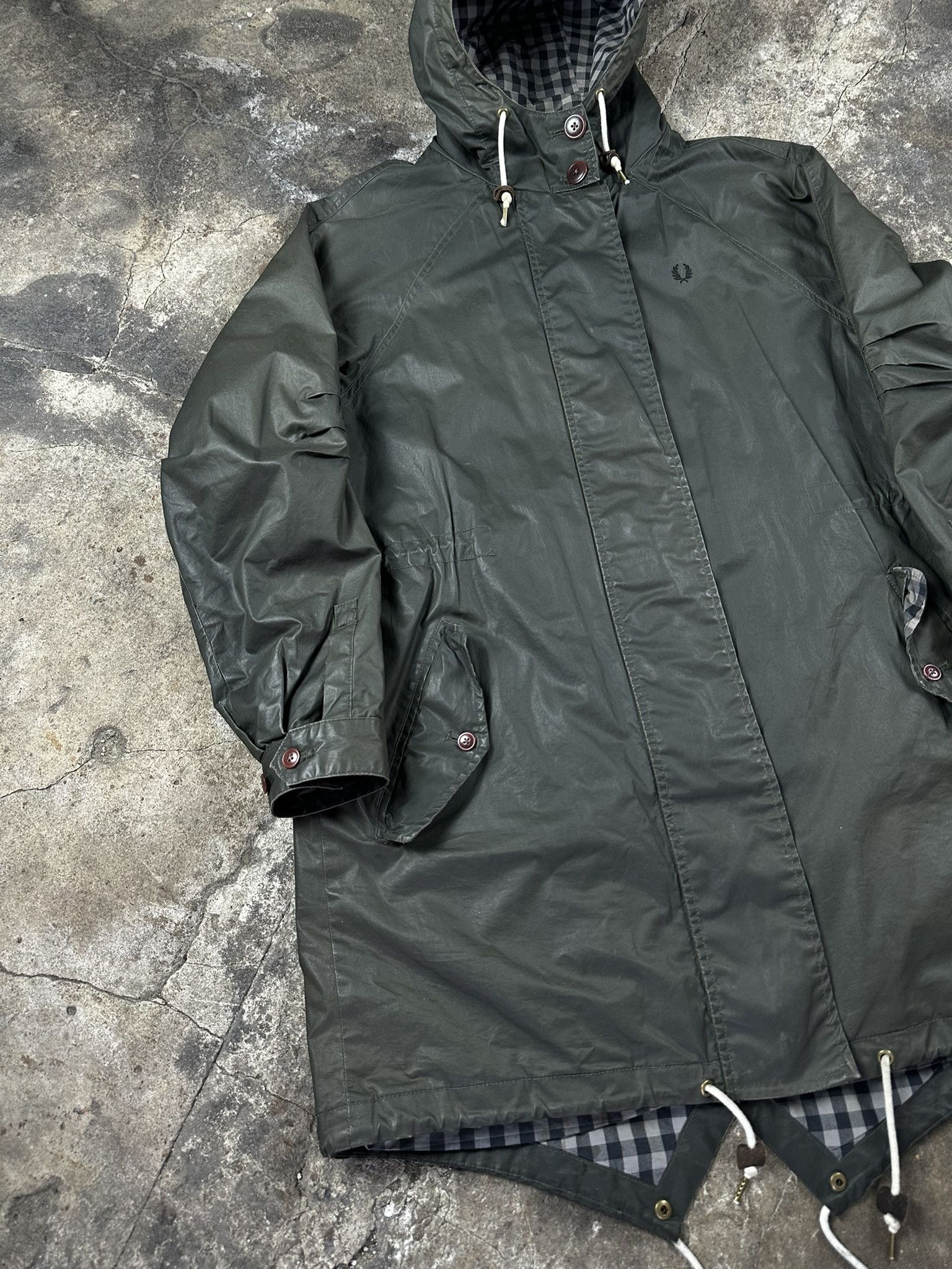 FRED Fred Perry Waxed Wind Rain Raincoat Coat Size L / US 10 / IT 46 - 2 Thumbnail