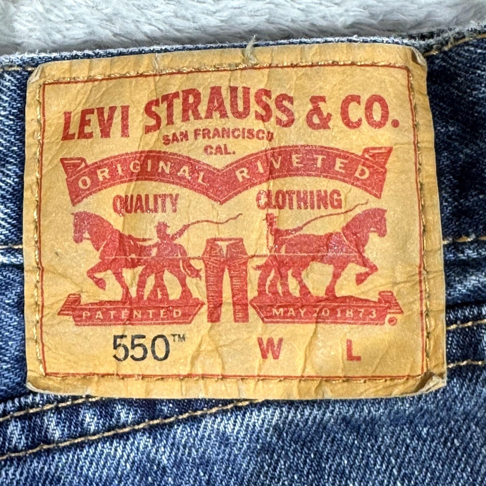 Levi's VINTAGE Levis 550 Jeans Mens 42x33 Blue Relaxed Fit Tapered Leg Denim Zip Fly Size US 42 / EU 58 - 3 Thumbnail