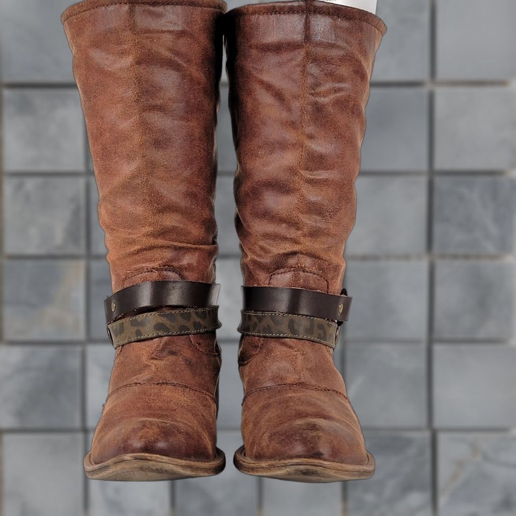 BKE BKE Sole Boots Women Riding Boot Brown FauxLeather Size 8.5 Ankle Zip Southwest Studded Round Toe Casual Size US 9 / IT 39 - 1 Thumbnail