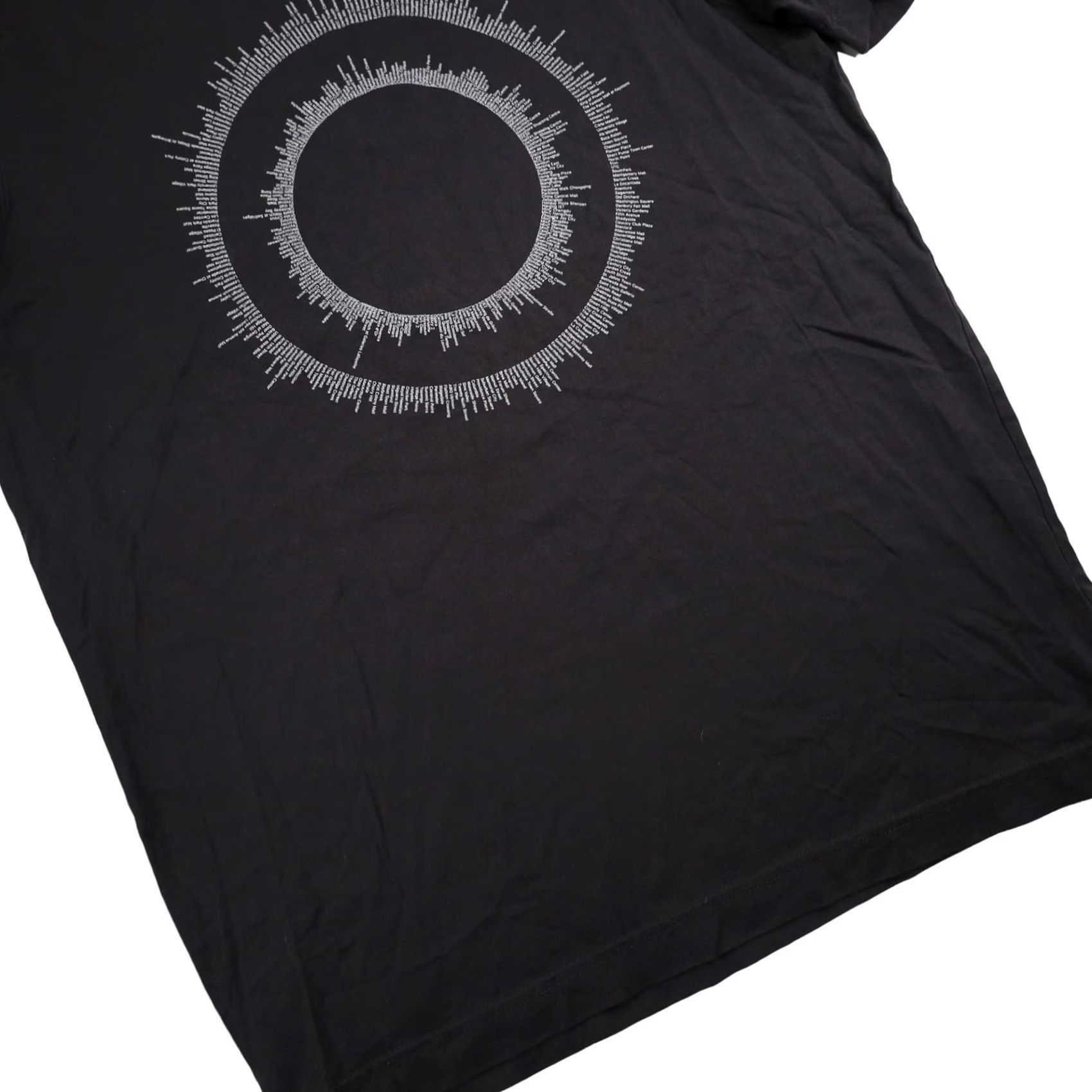 Apple VINTAGE Apple T-Shirt Mens Small Gray Employee Every Store Location 9/10 Shirts Size US S / EU 44-46 / 1 - 3 Thumbnail