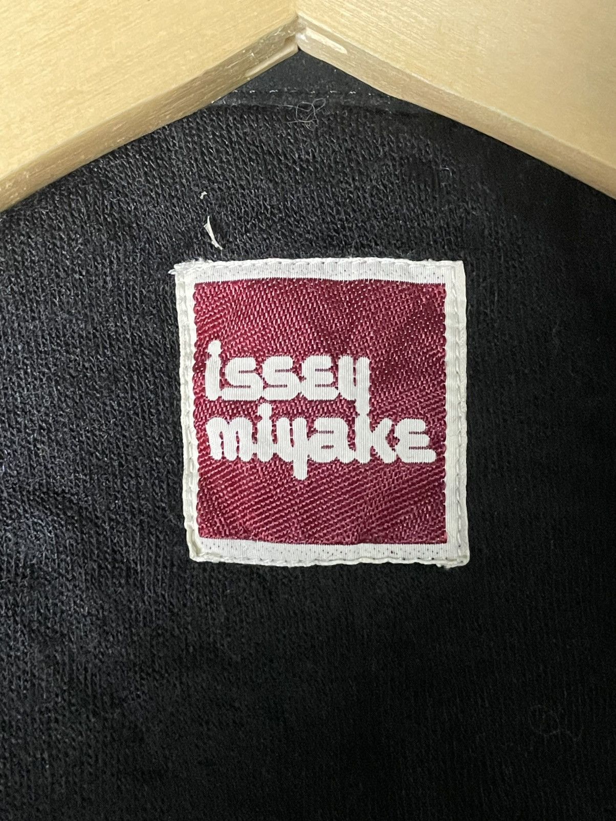 Issey Miyake Vintage x Issey Miyake Crinkle Long Coat (32) Size US S / EU 44-46 / 1 - 9 Thumbnail