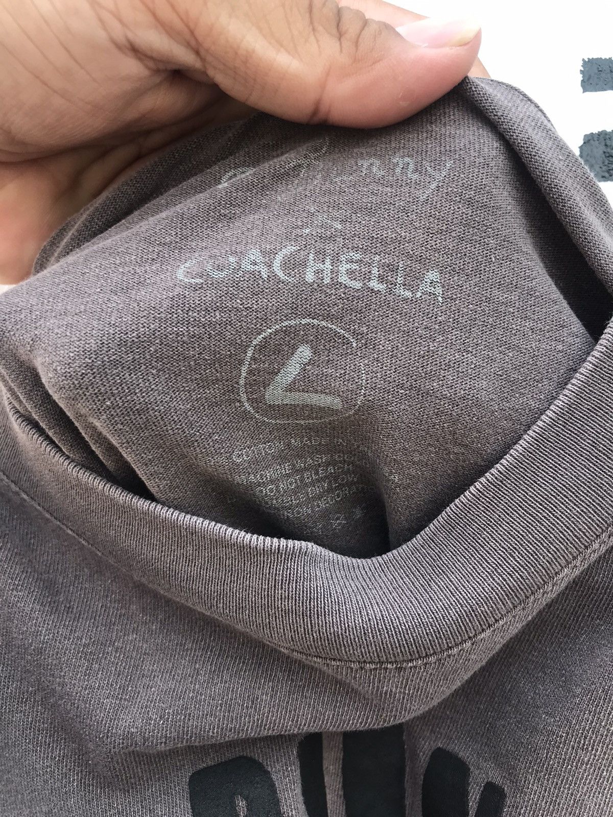 Coachella Bad Bunny x Coachella 2023 “Earth” Tee size Large Size US L / EU 52-54 / 3 - 7 Thumbnail