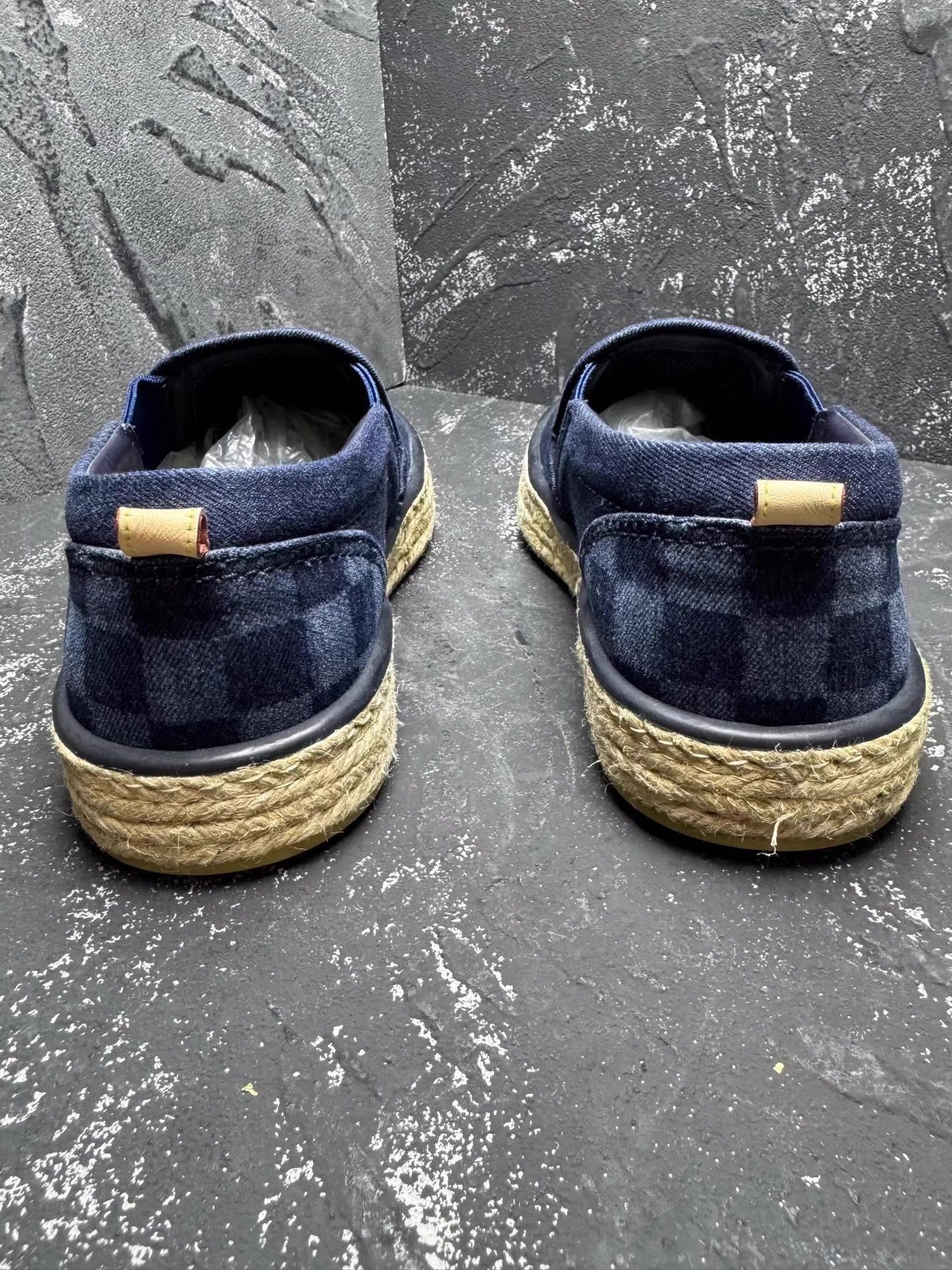 Louis Vuitton LV Denim Damier Raffia Espadrilles Q10 Size US 7 / EU 40 - 6 Thumbnail