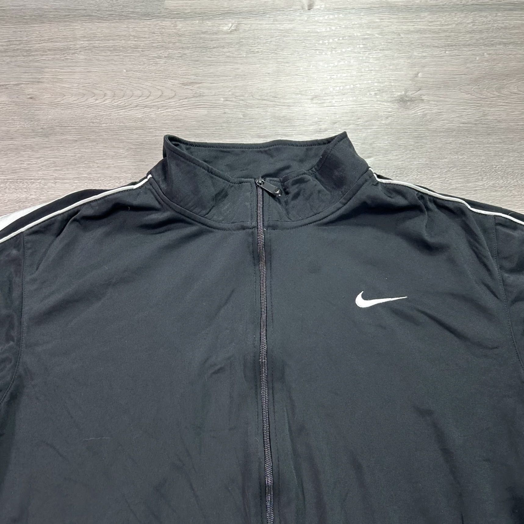Nike Nike Track Jacket Mens XL Black Full Zip Swoosh Warm Up Windbreaker 411218-100 Size US XL / EU 56 / 4 - 3 Thumbnail