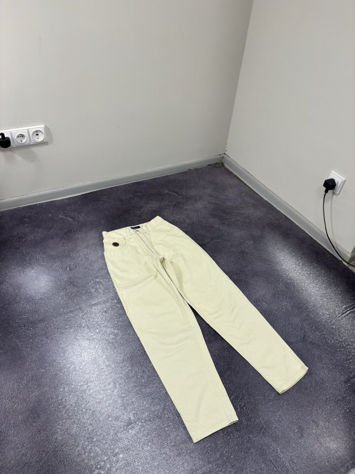 Trussardi Vintage Trussardi Women’s High Waist Luxury Tapered Jeans Size 29" - 10 Thumbnail