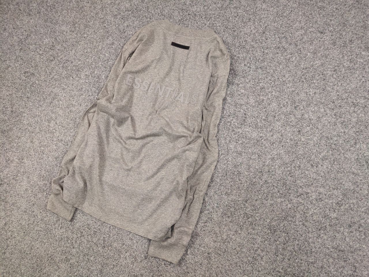 Fear of God Essential Fear Of God Authentic Classic Logo Long Sleeve Size US M / EU 48-50 / 2 - 3 Thumbnail