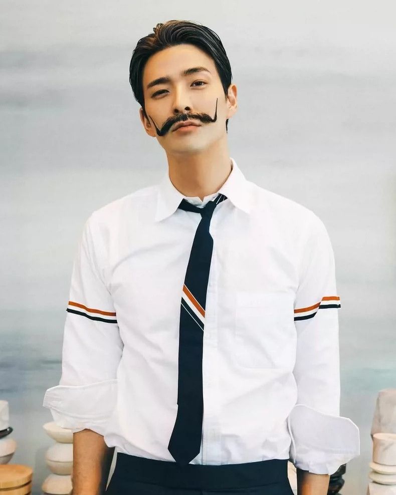 Thom Browne Thom Browne Classic double-sleeved shirt 2505-Nextarrow Size US XL / EU 56 / 4 - 6 Thumbnail