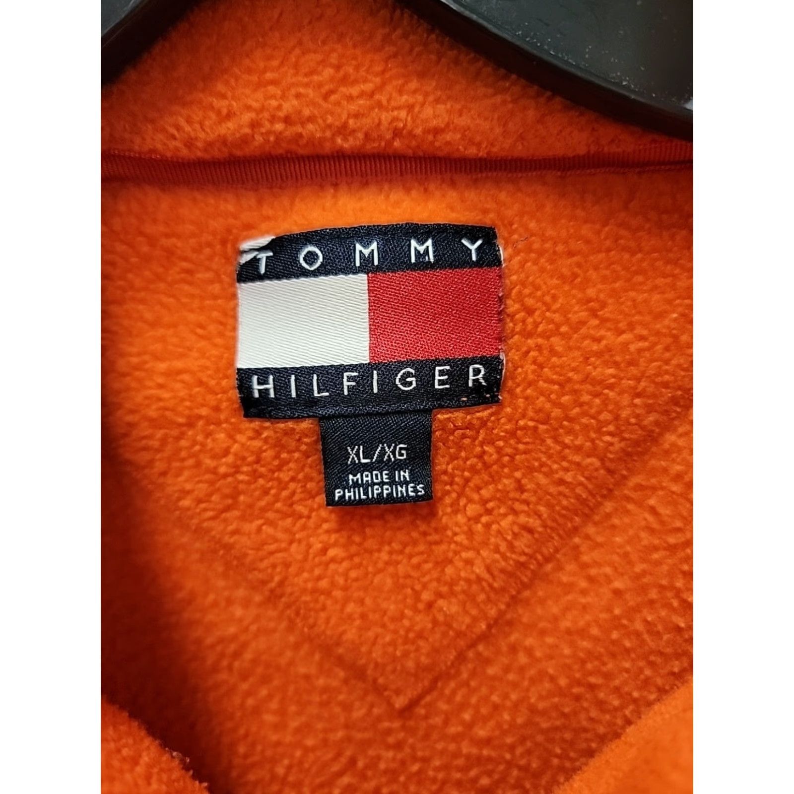 Tommy Hilfiger VINTAGE Tommy Hilfiger Orange Spellout Logo 1/4 Zip Fleece Pullover Mens XL Orange Logo 1/4 Zip Pullover Sweater Vintage Mens XL Size US XL / EU 56 / 4 - 3 Thumbnail