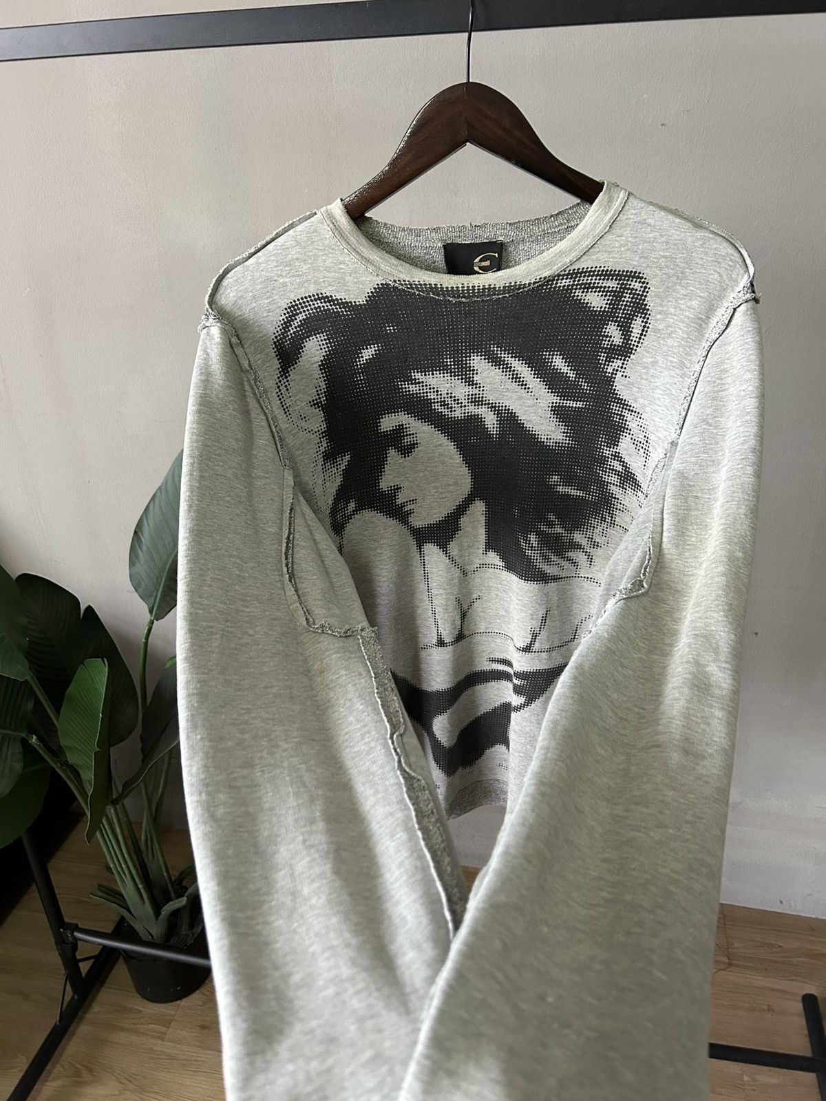 Just Cavalli SS2005 Cavalli Naked Woman Print Grey Longsleeve Size US M / EU 48-50 / 2 - 7 Thumbnail
