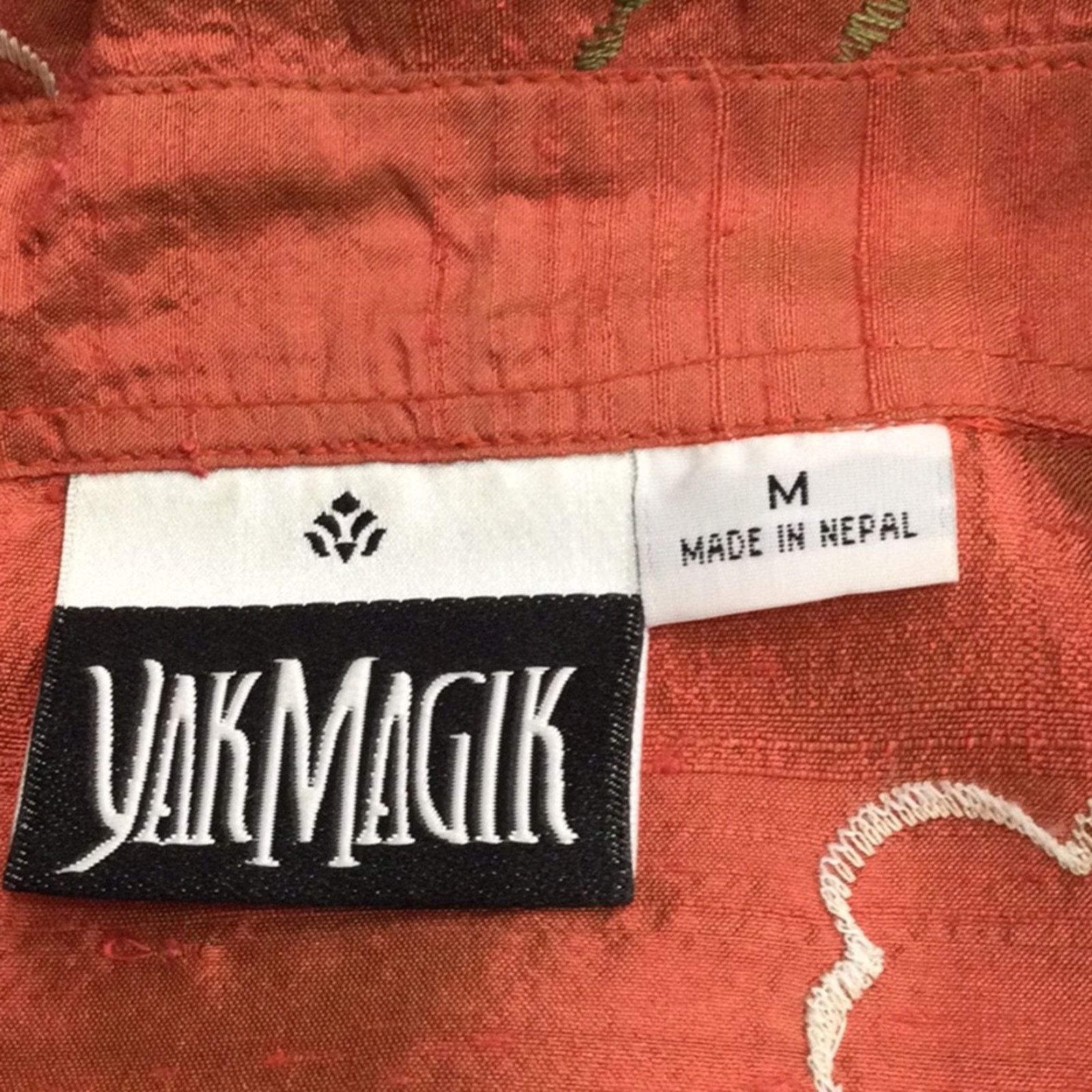Other Yak Magik 100% Silk Embroidered Sequins Toggle Jacket M Size M / US 6-8 / IT 42-44 - 13 Thumbnail