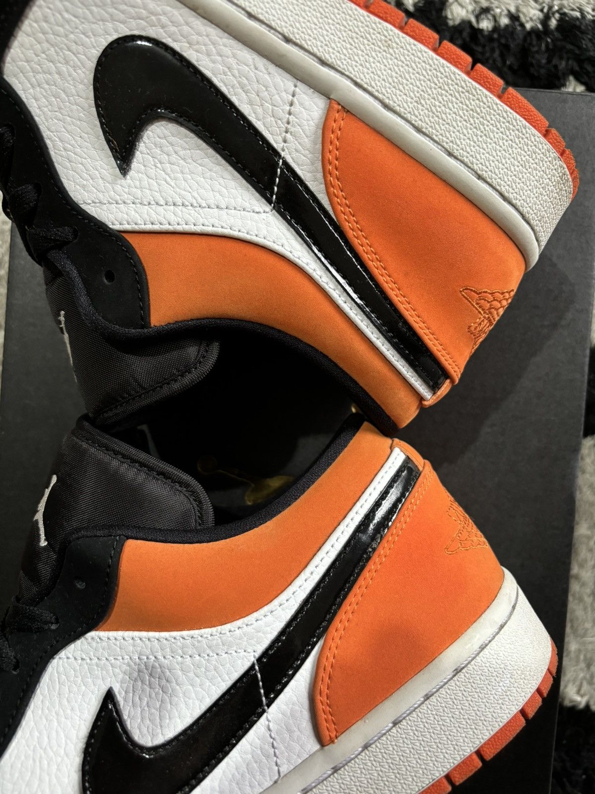 Jordan Brand Air Jordan 1 Low SBB Shattered Backboard 2021 Size US 11 / EU 44 - 4 Thumbnail