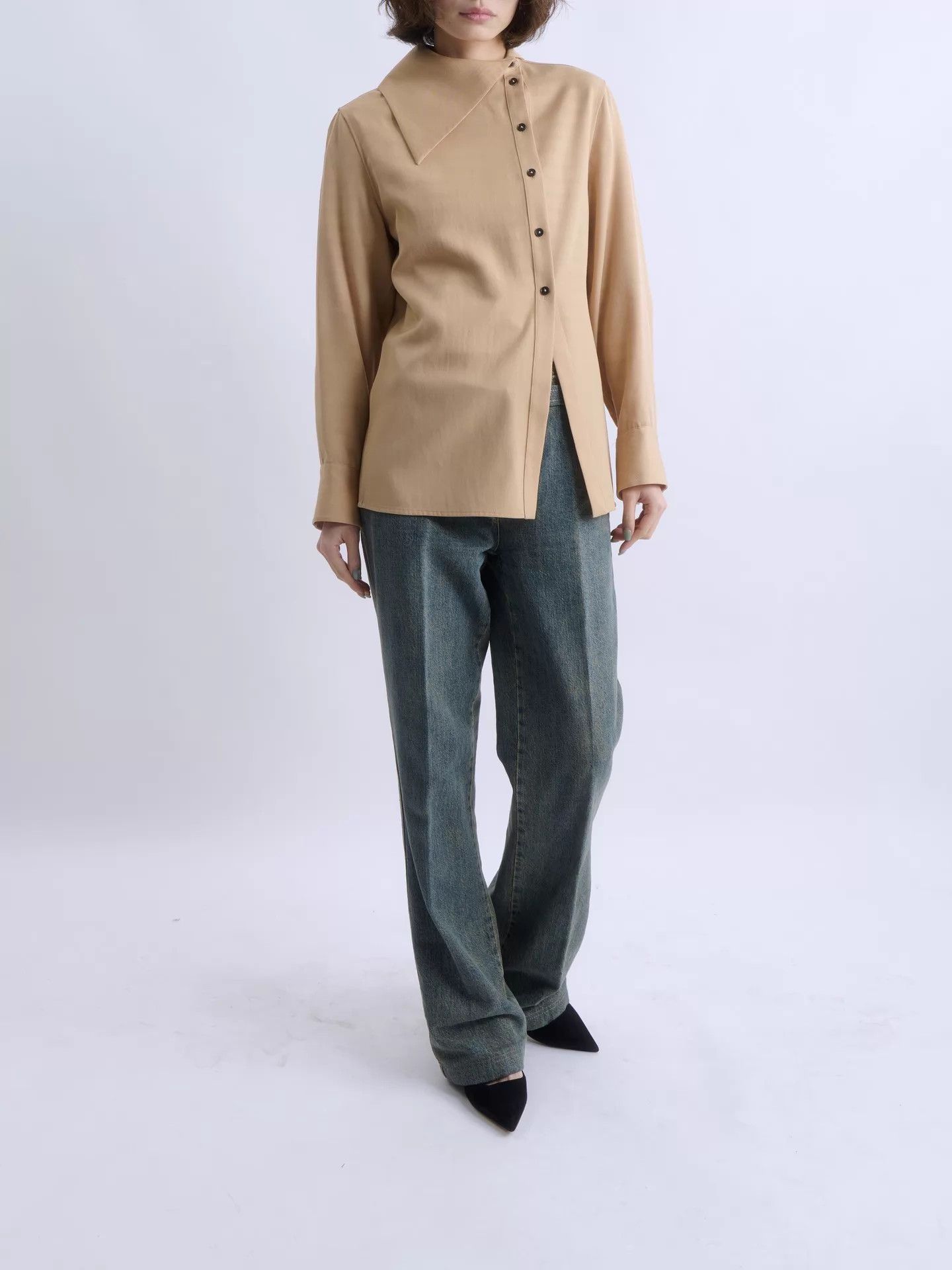 Jil Sander JIL SANDER Camel Triangular Lapel Asymmetric Shirt 21AW Size XXS / US 00 / IT 34 - 1 Thumbnail