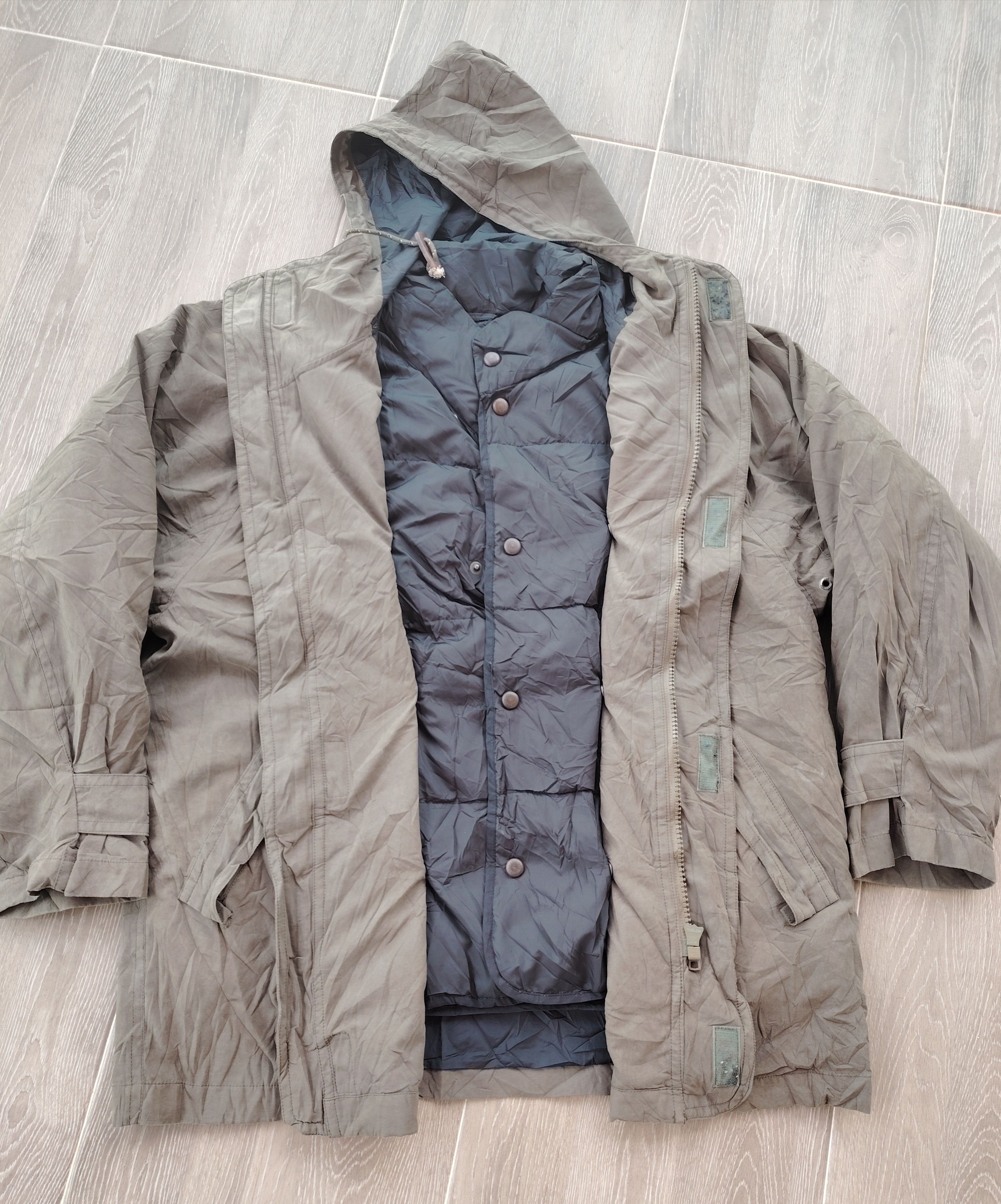 Japanese Brand × Vintage Vintage 90s Intermezzo Army Green Heavy Puffer Jacket Size US M / EU 48-50 / 2 - 3 Thumbnail