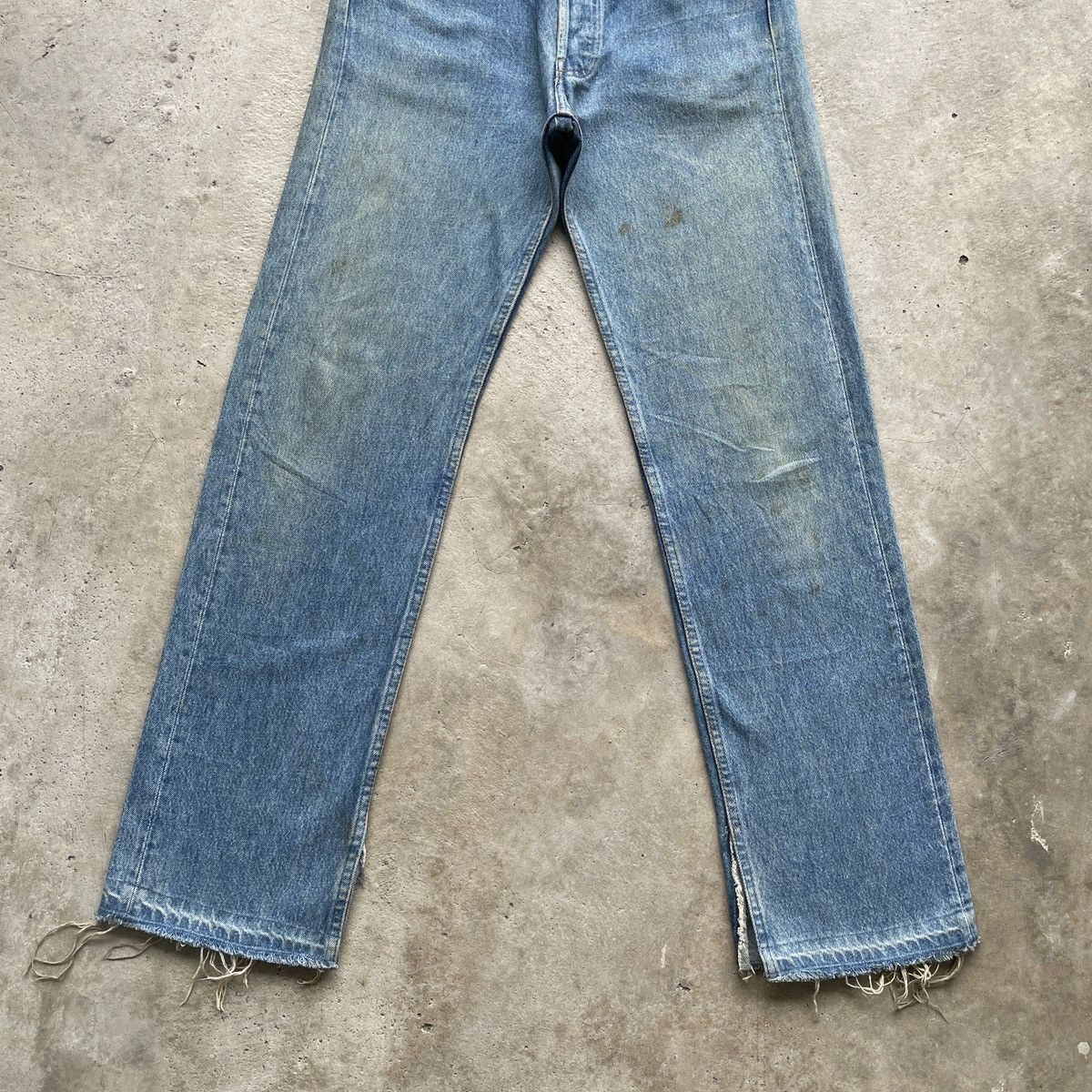Levi's Vintage Clothing 1990s Levi’s 501 USA Jeans Release Hem Faded Pants W29 Size US 29 - 4 Thumbnail