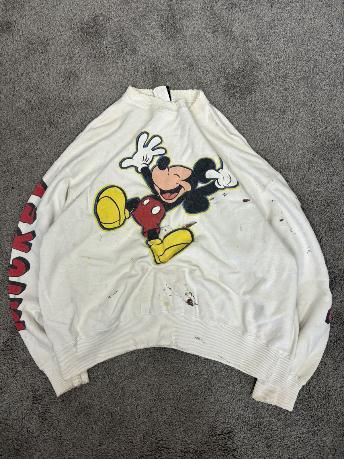 Disney Vintage 90s white mickey mouse paint splattered crewneck Size US XL / EU 56 / 4 - 1 Thumbnail