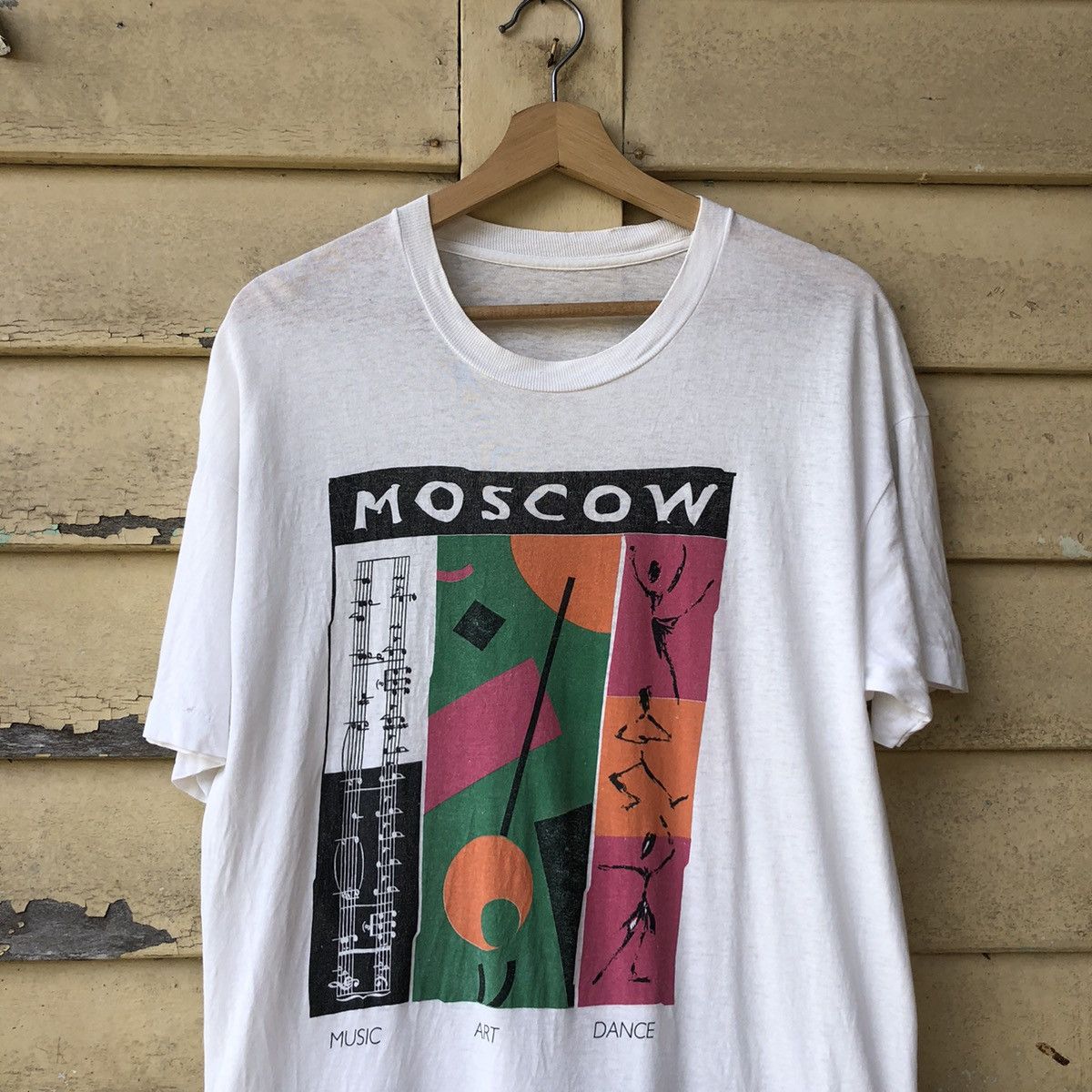 Vintage Vintage 90s Moscow Art Tshirt Size US L / EU 52-54 / 3 - 2 Thumbnail